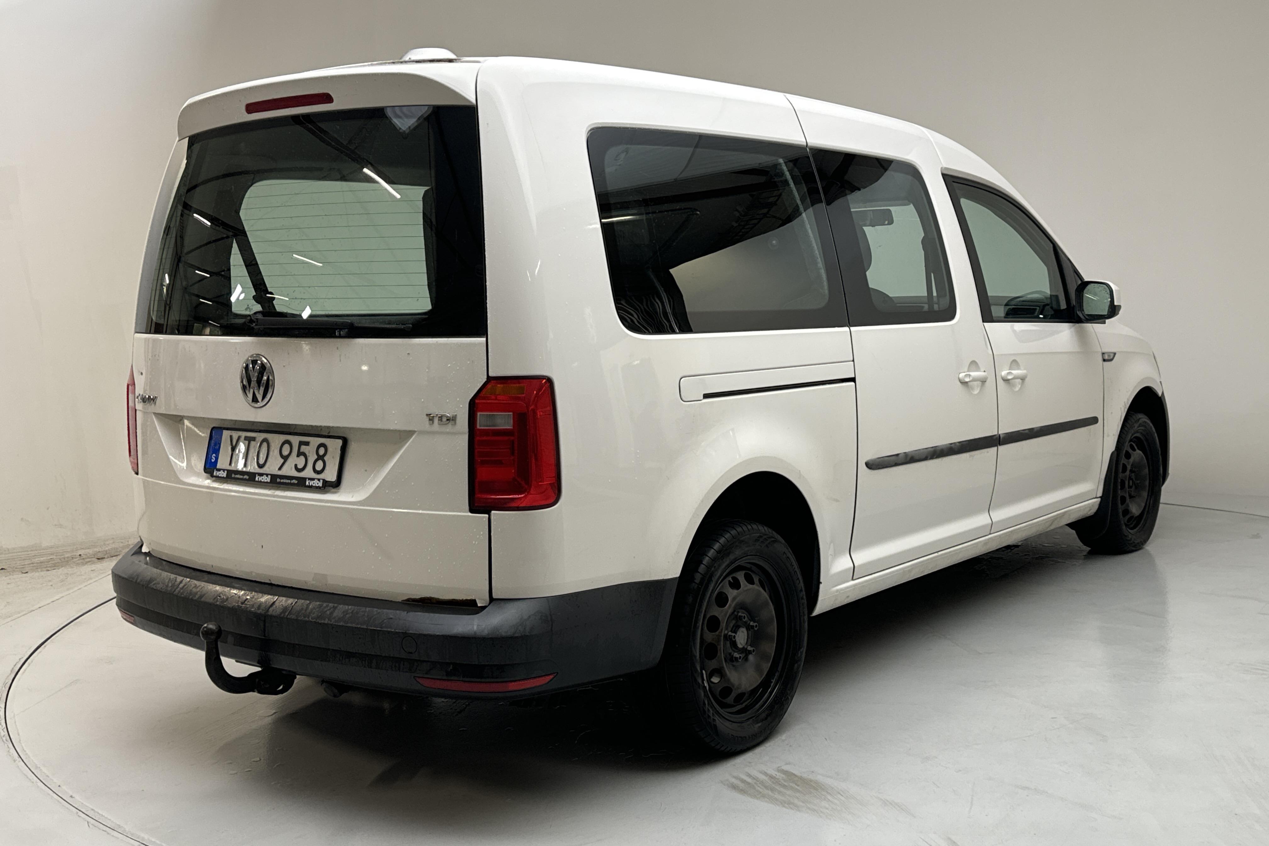 VW Caddy Life Maxi 2.0 TDI (102hk) - 10 623 mil - Automat - vit - 2018