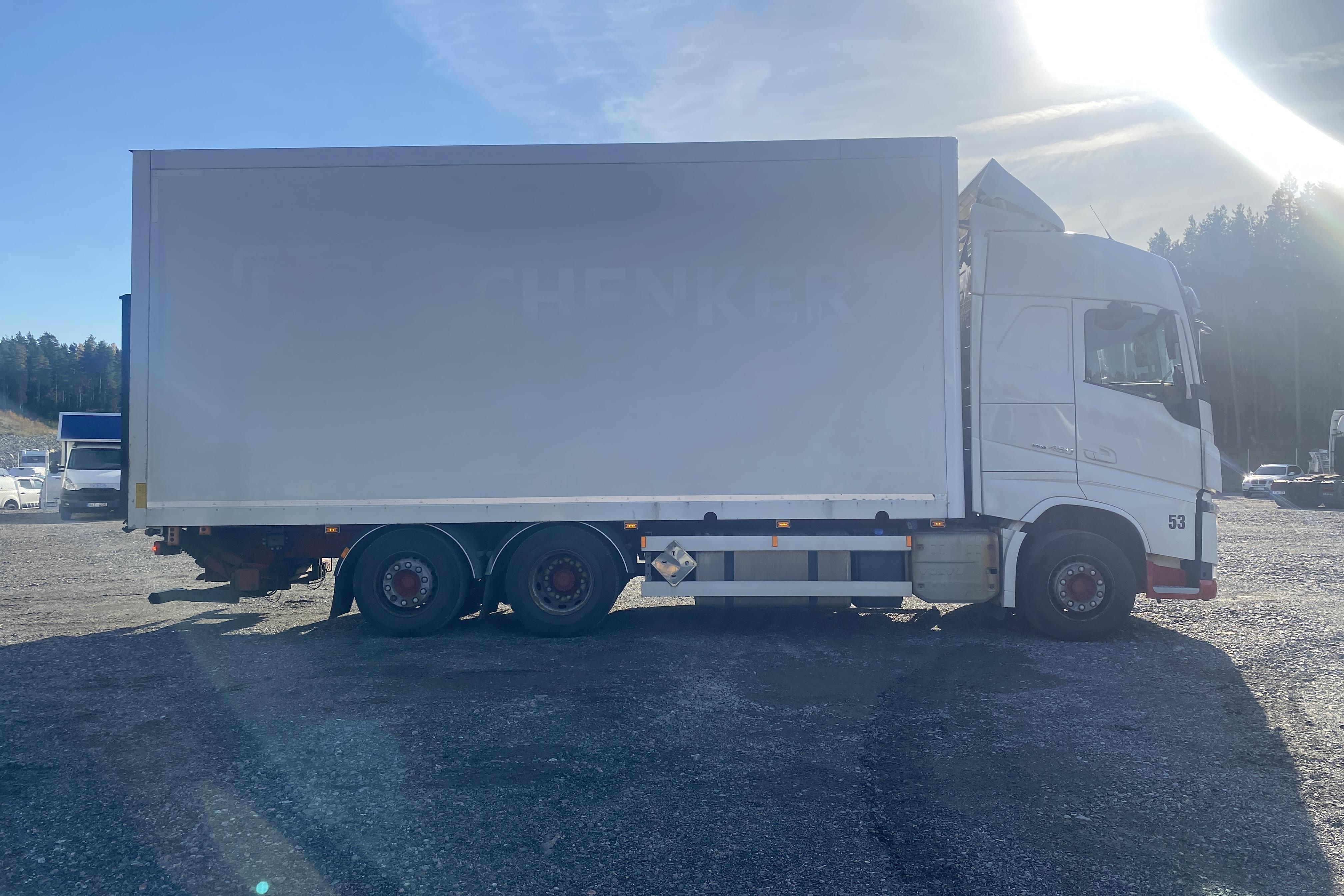 Volvo FH460 - 986 125 km - Automatic - white - 2015