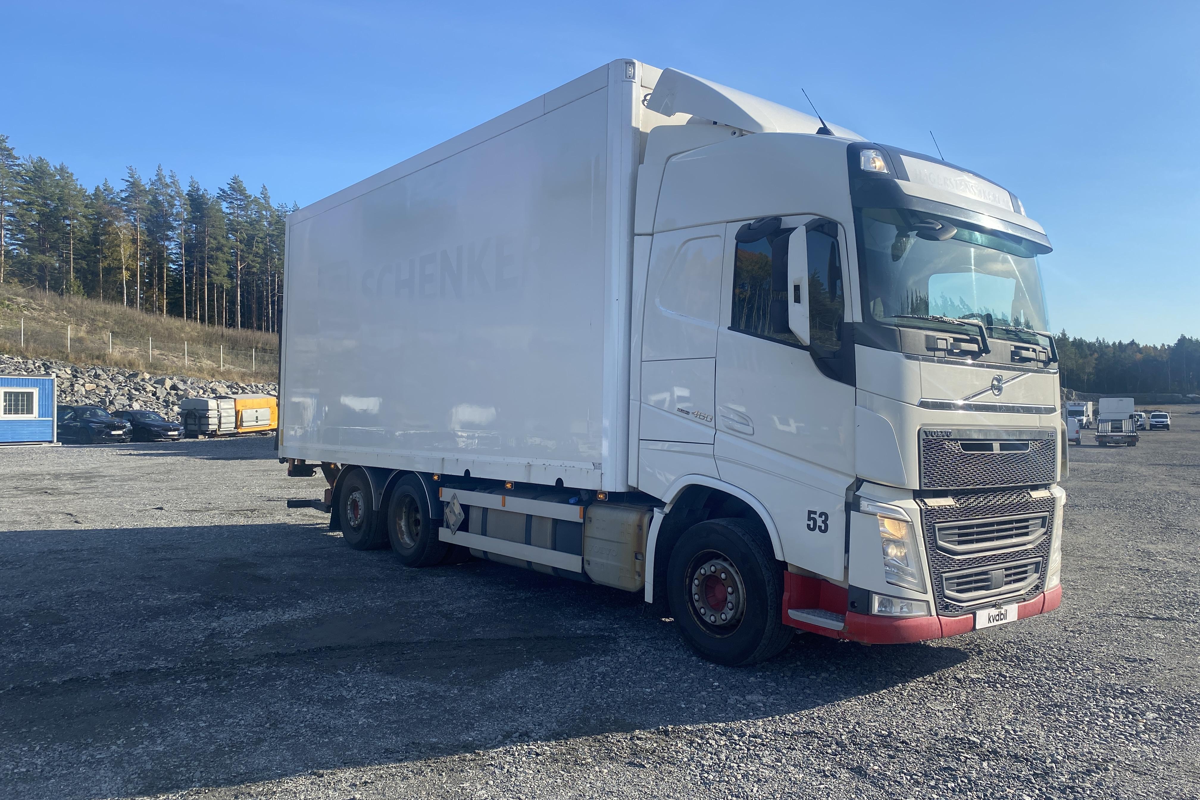 Volvo FH460 - 986 125 km - Automatyczna - biały - 2015