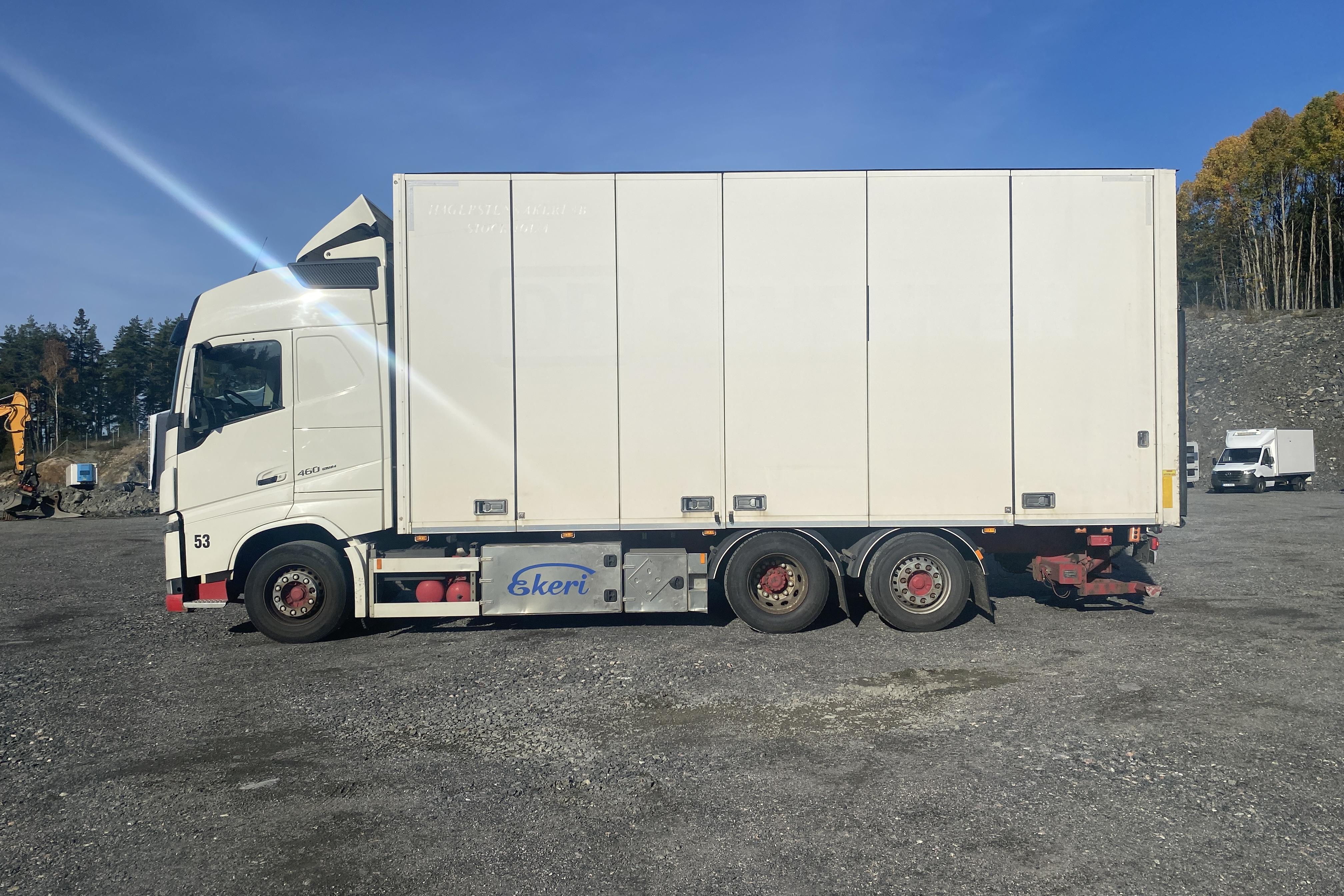 Volvo FH460 - 986 125 km - Automatyczna - biały - 2015