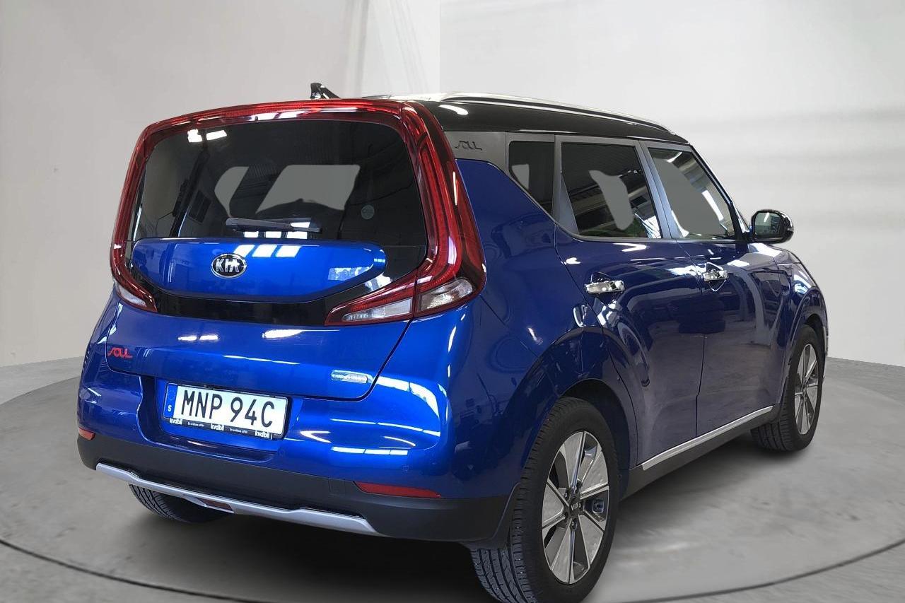 KIA e-Soul Long Range 64 kWh (204hk) - 212 040 km - Automaattinen - sininen - 2020