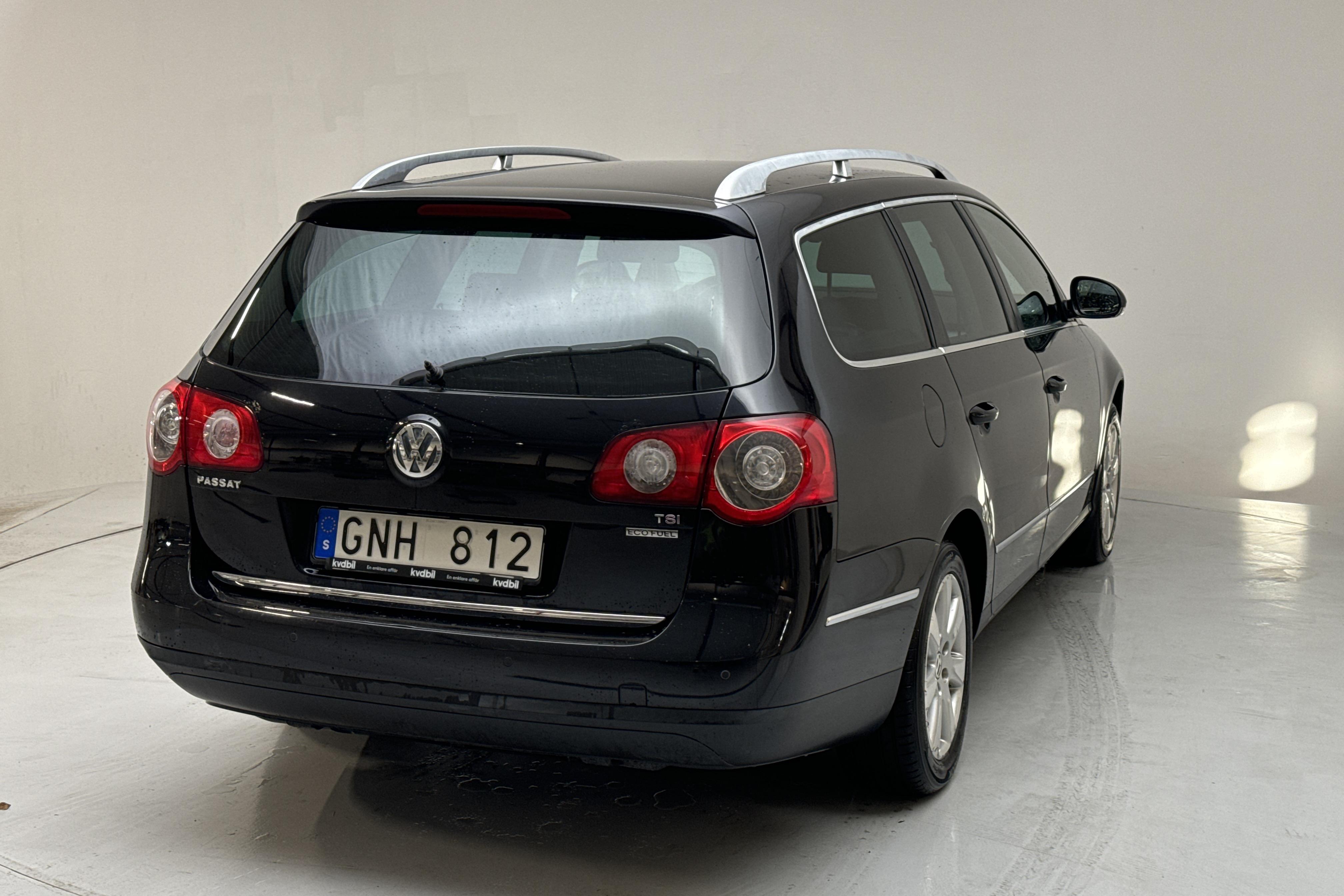 VW Passat 1.4 TSI EcoFuel Variant (150hk) - 222 050 km - Manualna - czarny - 2010