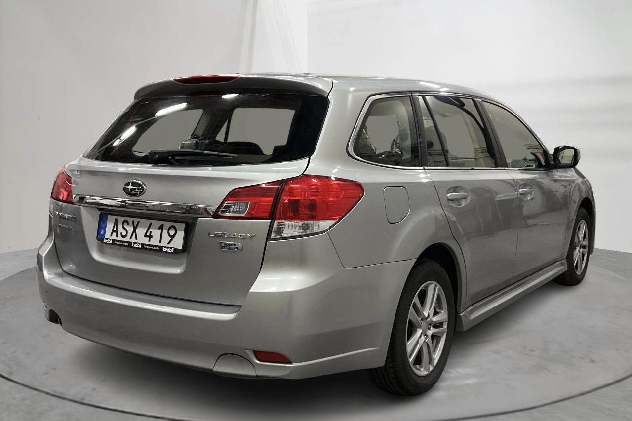 Subaru Legacy 2.0D Station (150hk) - 140 130 km - Manual - silver - 2014