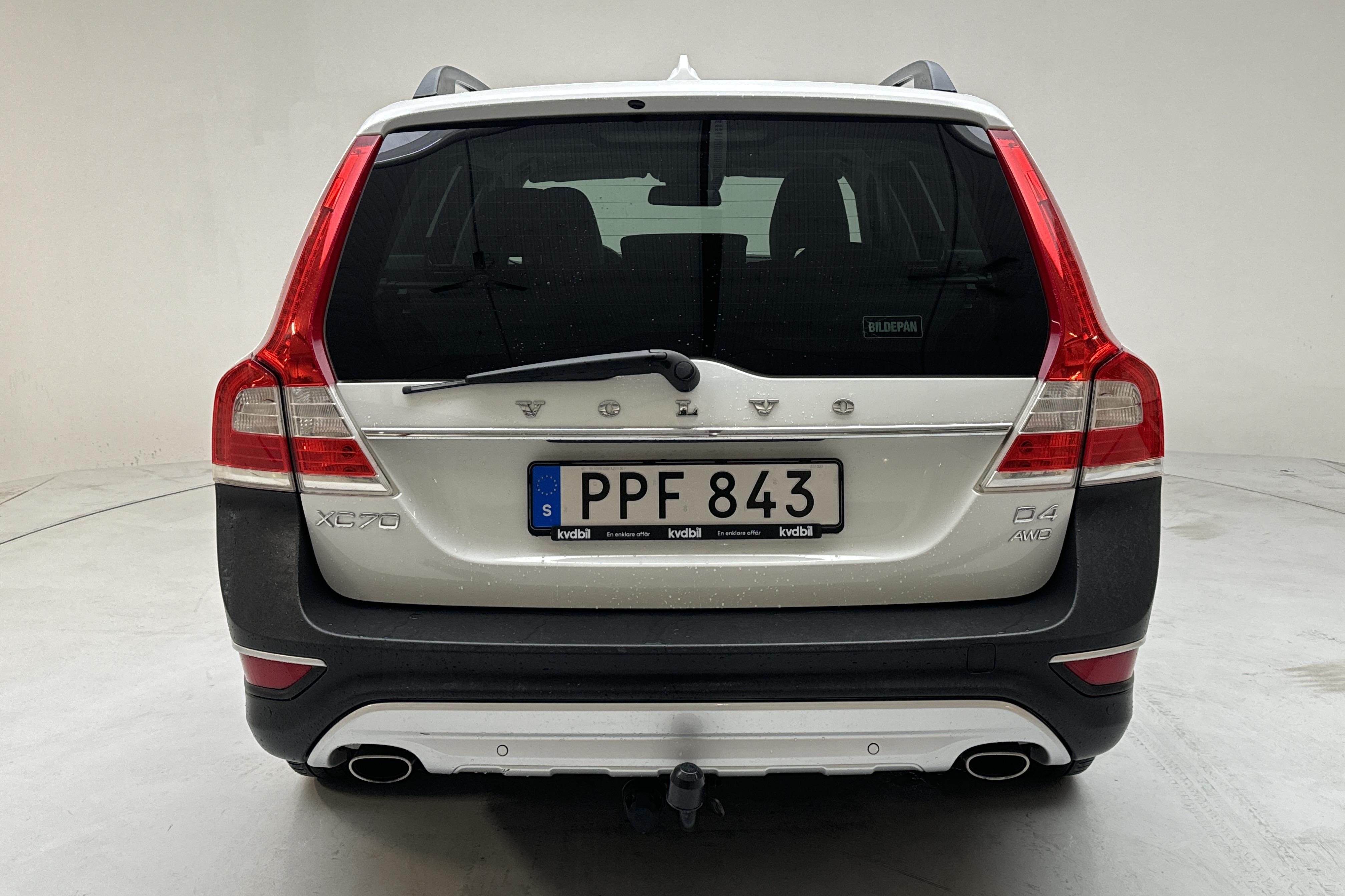 Volvo XC70 II D4 AWD (181hk) - 272 570 km - Automatyczna - biały - 2015