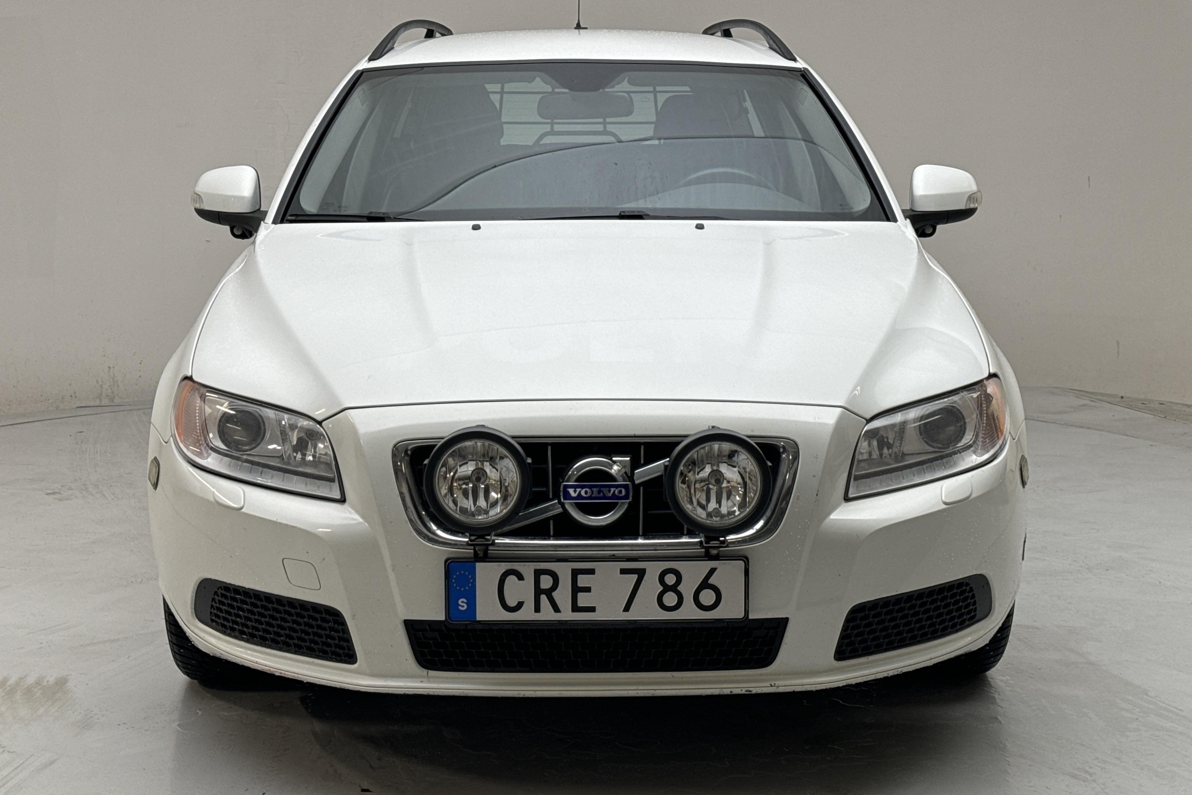 Volvo V70 II D5 (205hk) - 333 770 km - Automatyczna - biały - 2011