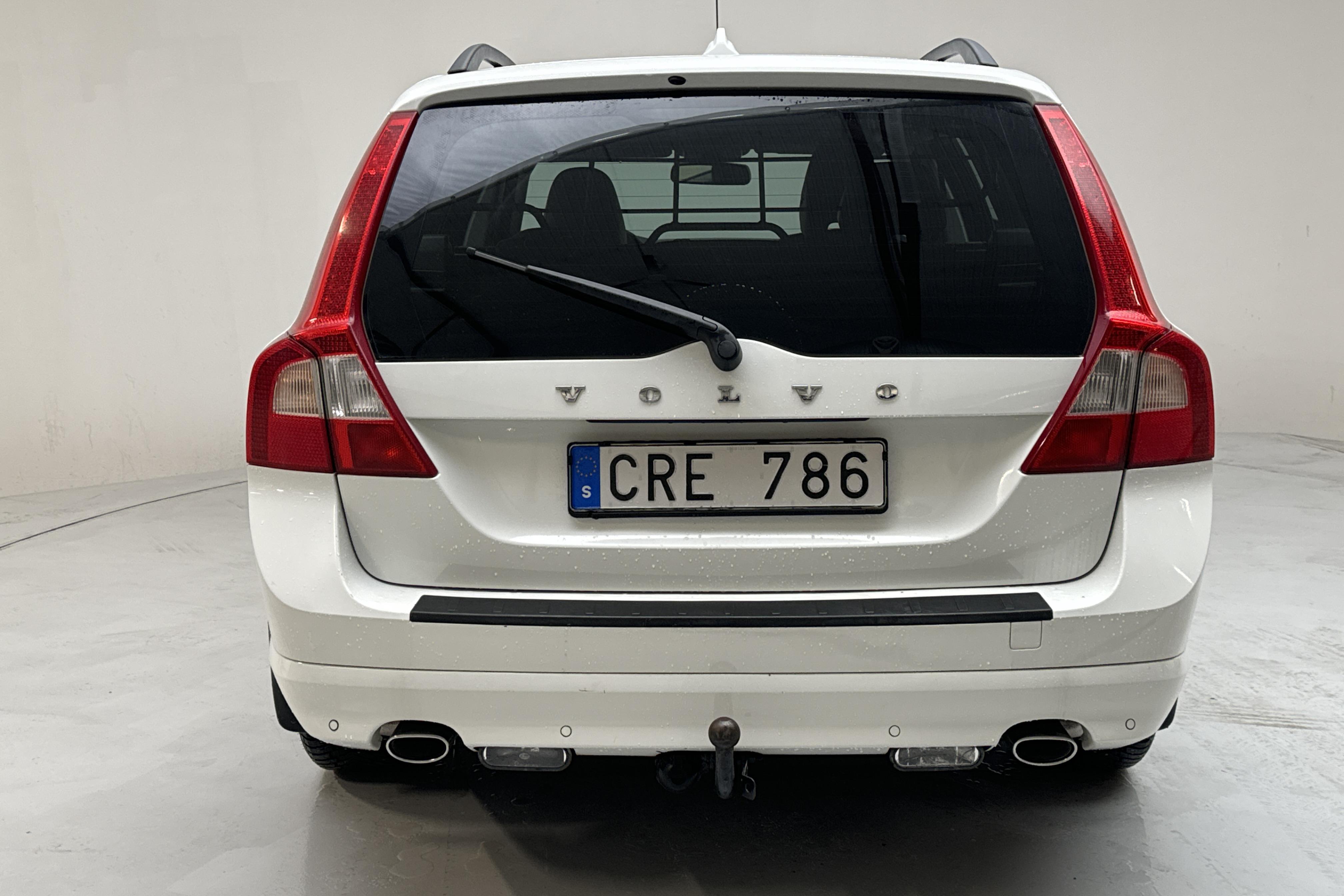 Volvo V70 II D5 (205hk) - 333 770 km - Automatyczna - biały - 2011