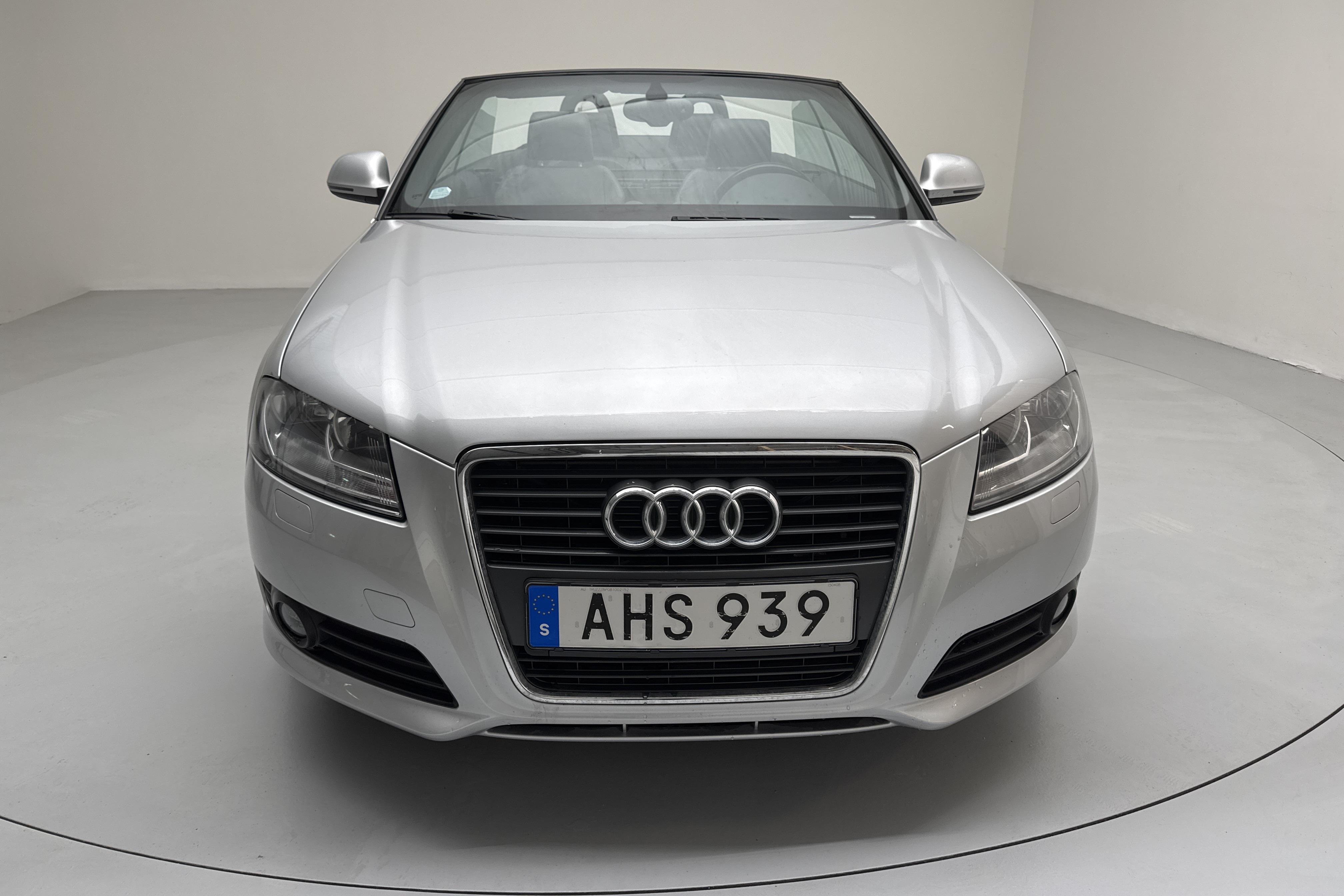 Audi A3 1.8 TFSI Cabriolet (160hk) - 119 000 km - Manual - silver - 2008