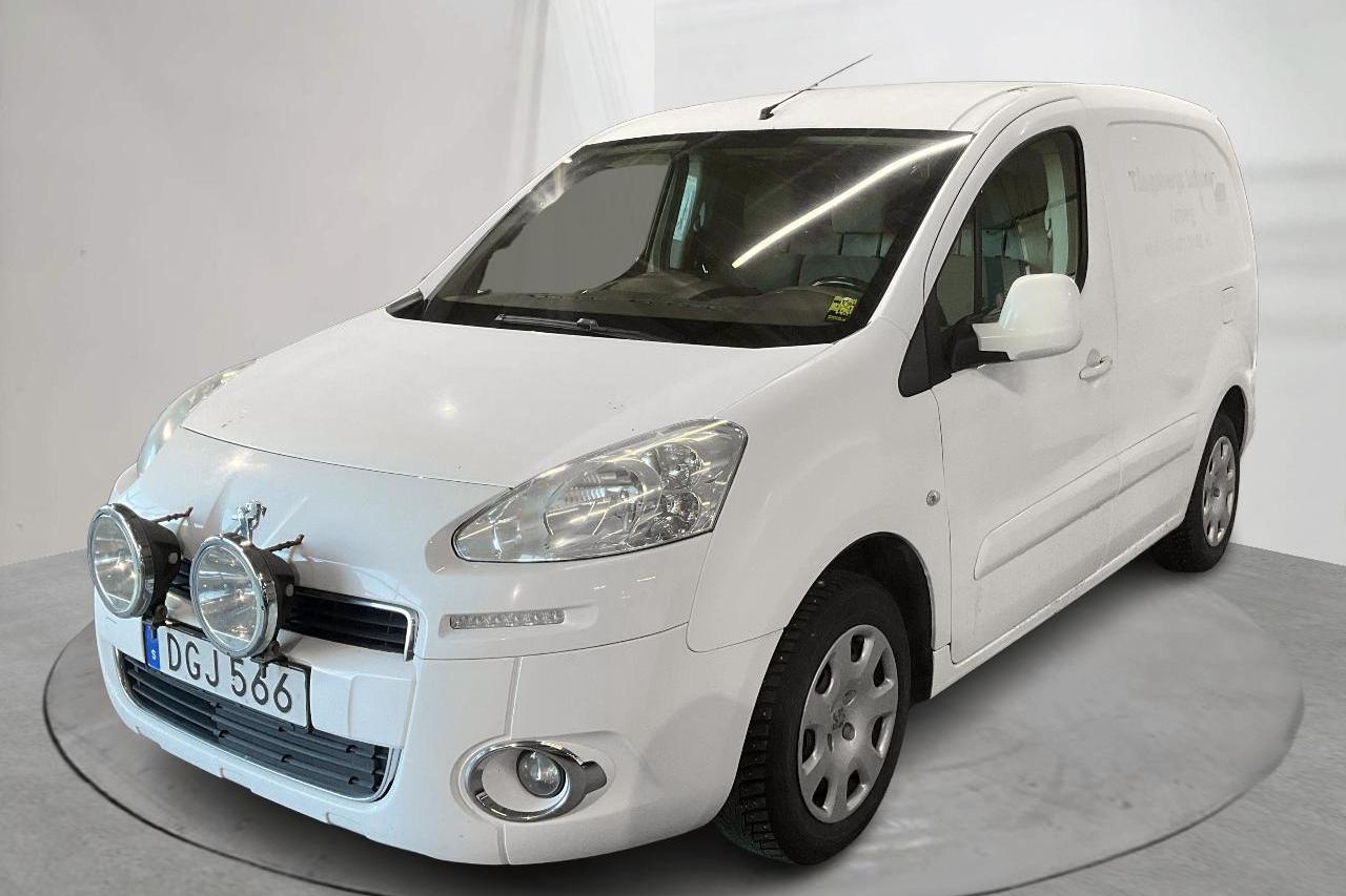 Peugeot Partner 1.6 e-HDI Skåp (90hk) - 167 260 km - Käsitsi - valge - 2014