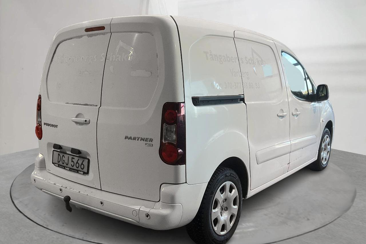 Peugeot Partner 1.6 e-HDI Skåp (90hk) - 16 726 mil - Manuell - vit - 2014