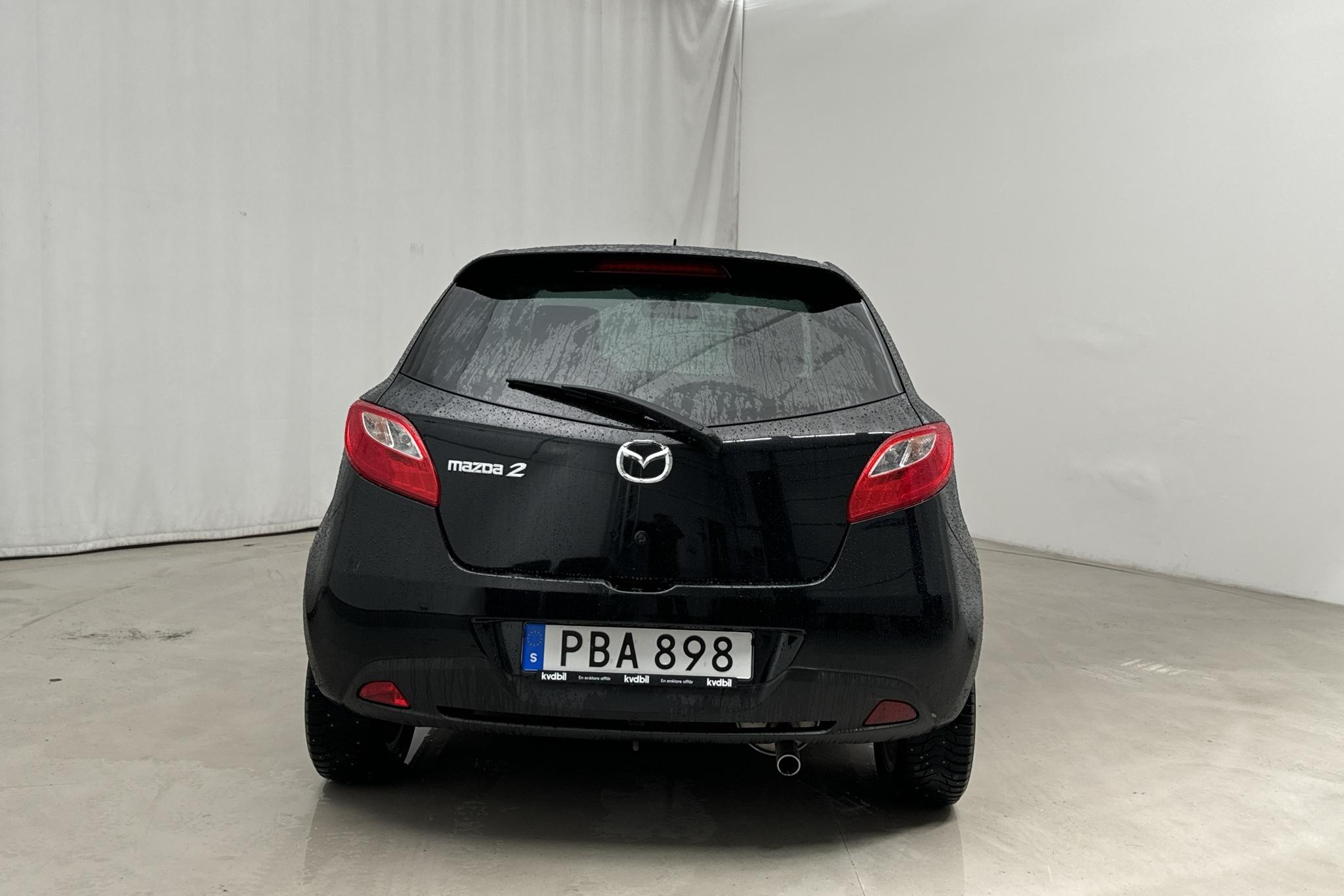 Mazda 2 1.3 5dr (84hk) - 67 280 km - Käsitsi - must - 2014