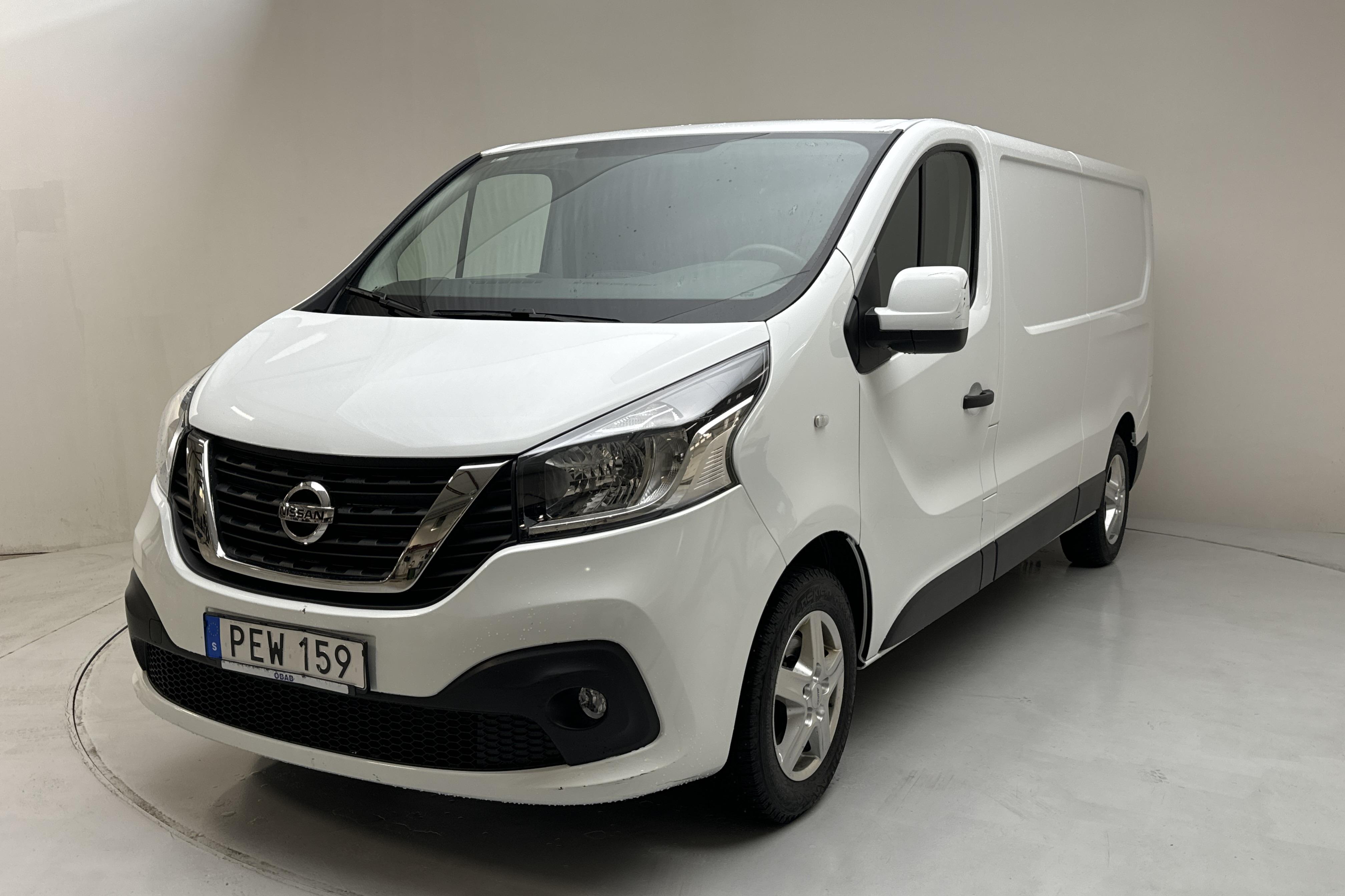 Nissan NV300 1.6 dCi (120hk) - 45 990 km - Manualna - biały - 2017