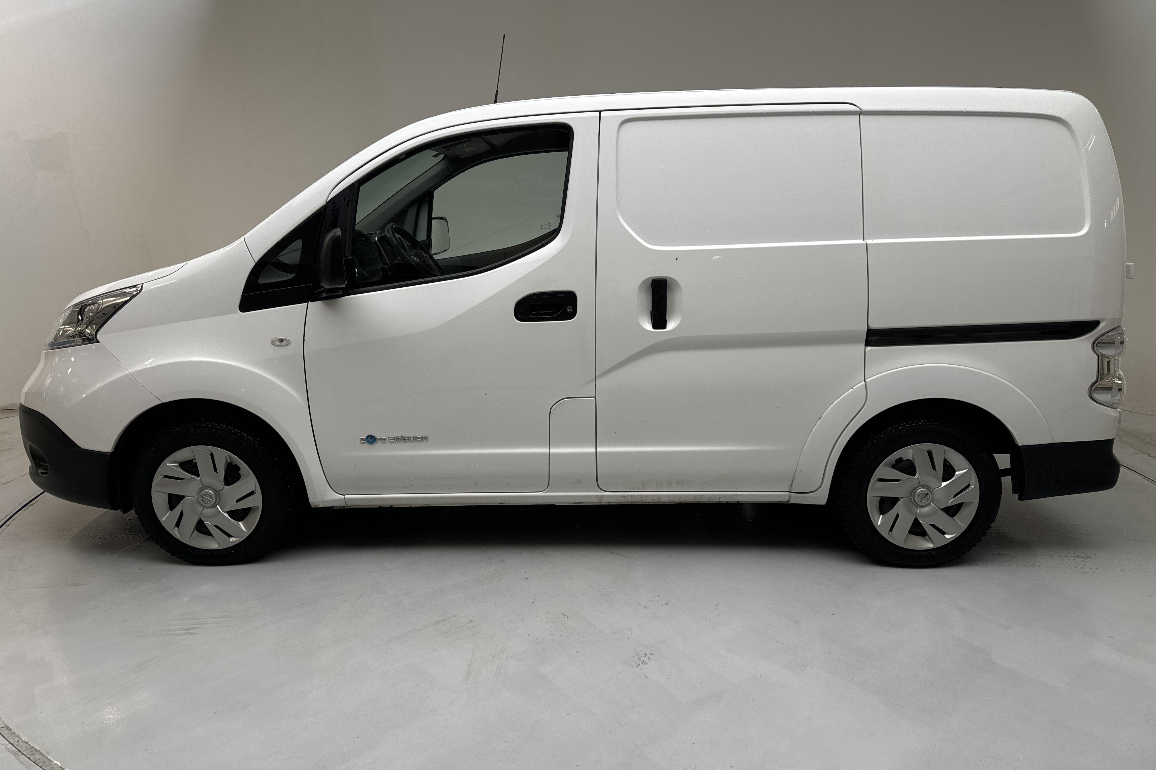 Nissan e-NV200 40,0 kWh (109hk) - 65 110 km - Automatic - white - 2018