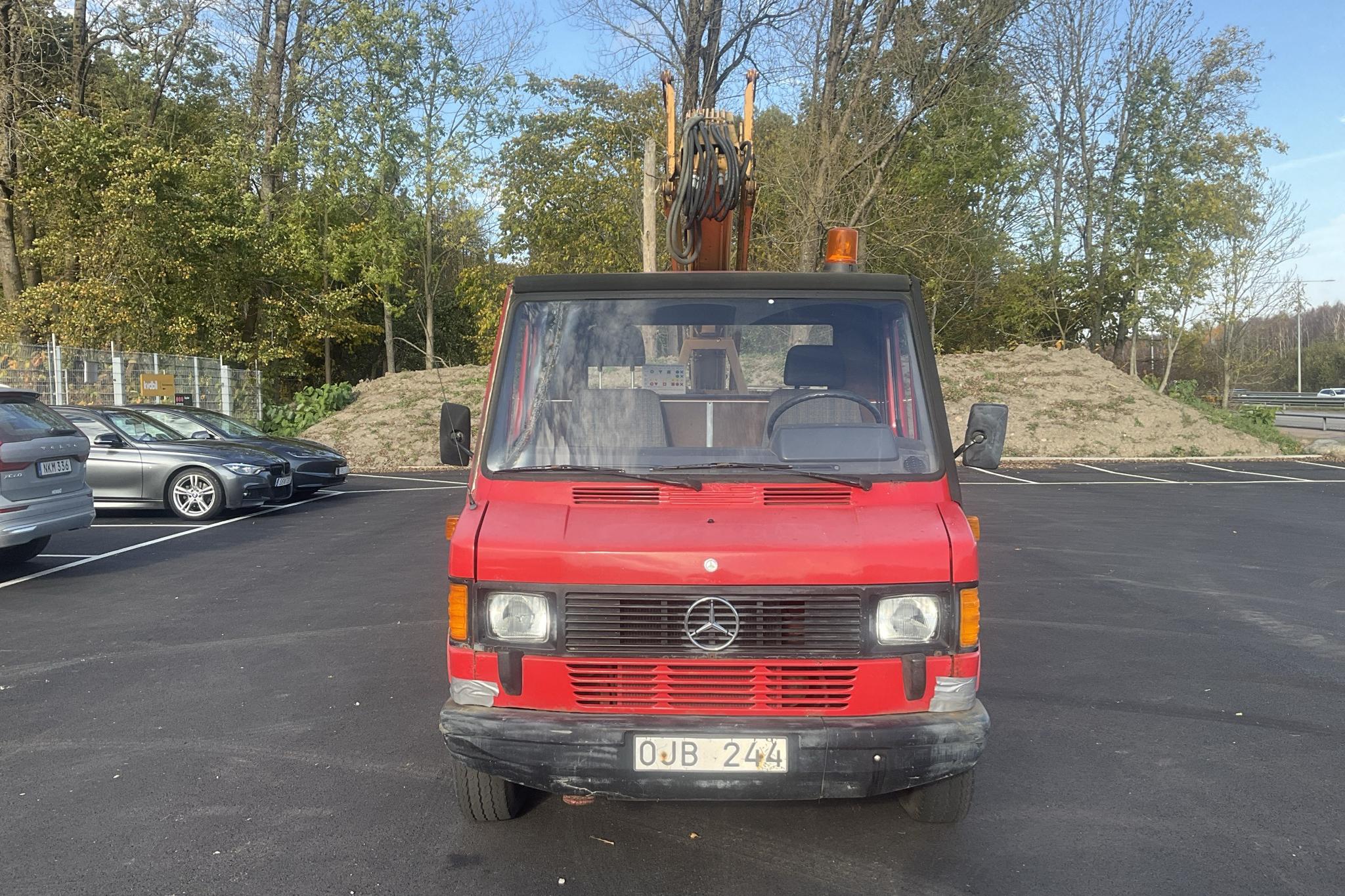 Mercedes Mercedes-Benz TN 310 Chassi (105hk) - 170 830 km - Manual - 1989