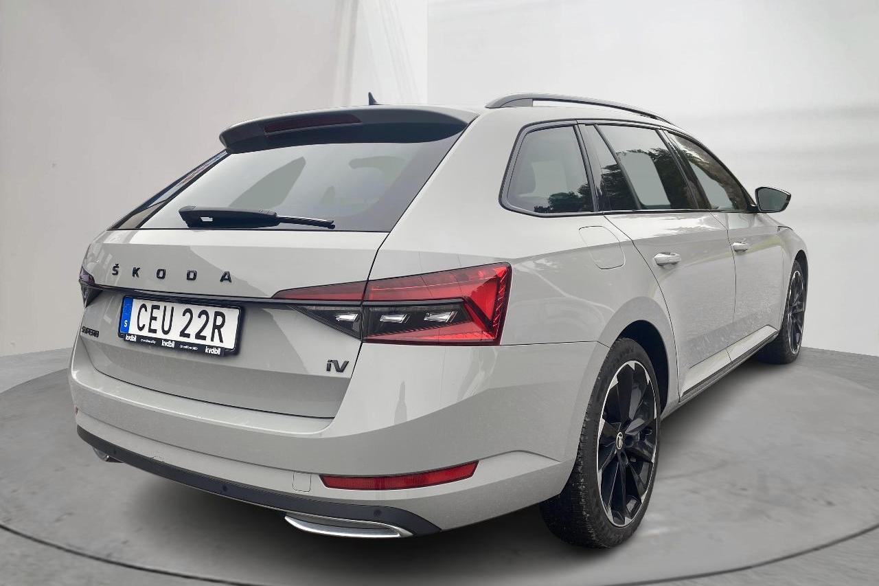 Skoda Superb 1.4 TSI PHEV Kombi (218hk) - 12 799 mil - Automat - grå - 2021