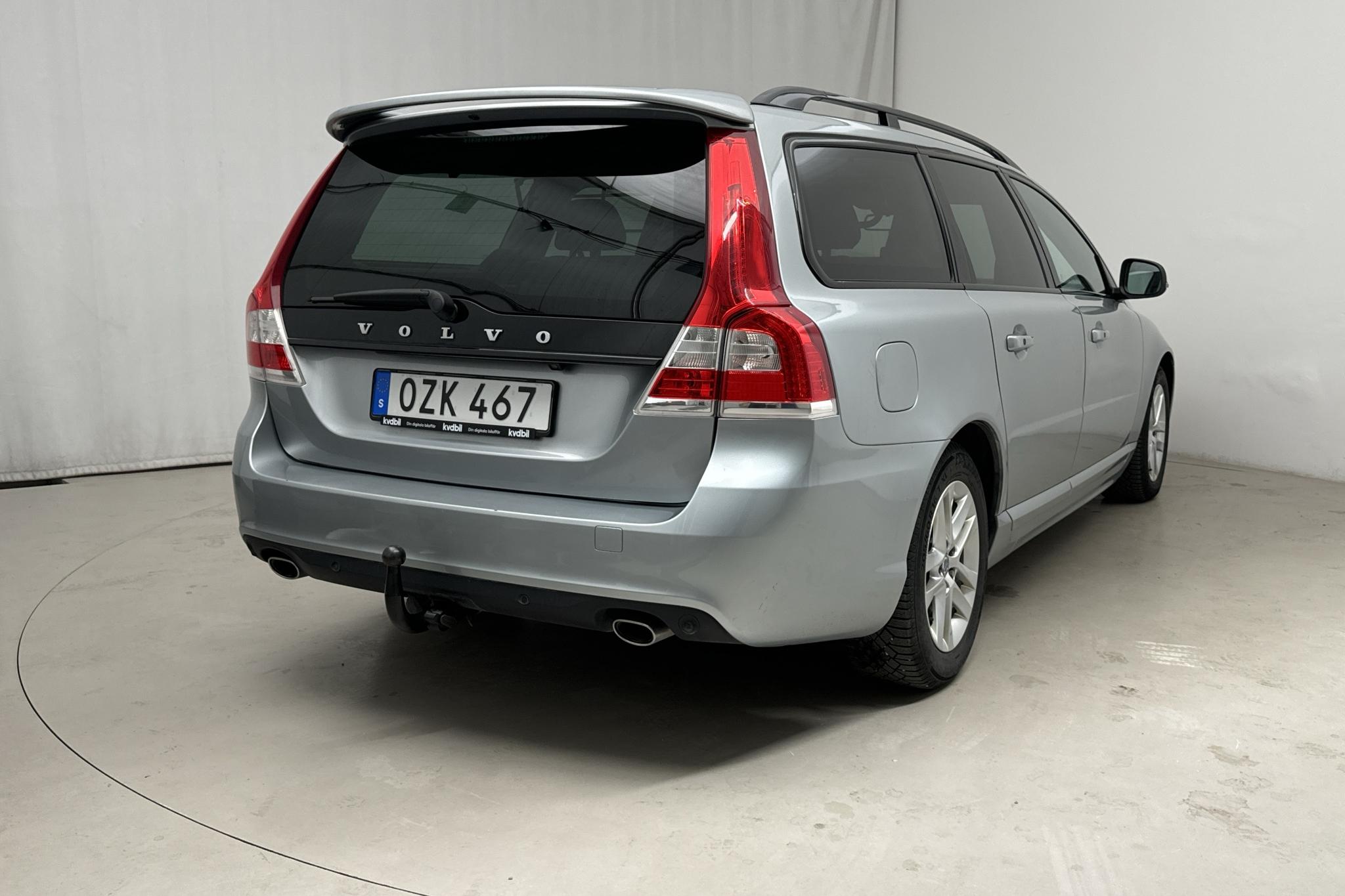 Volvo V70 II D4 AWD (181hk) - 145 120 km - Automatyczna - srebro - 2016