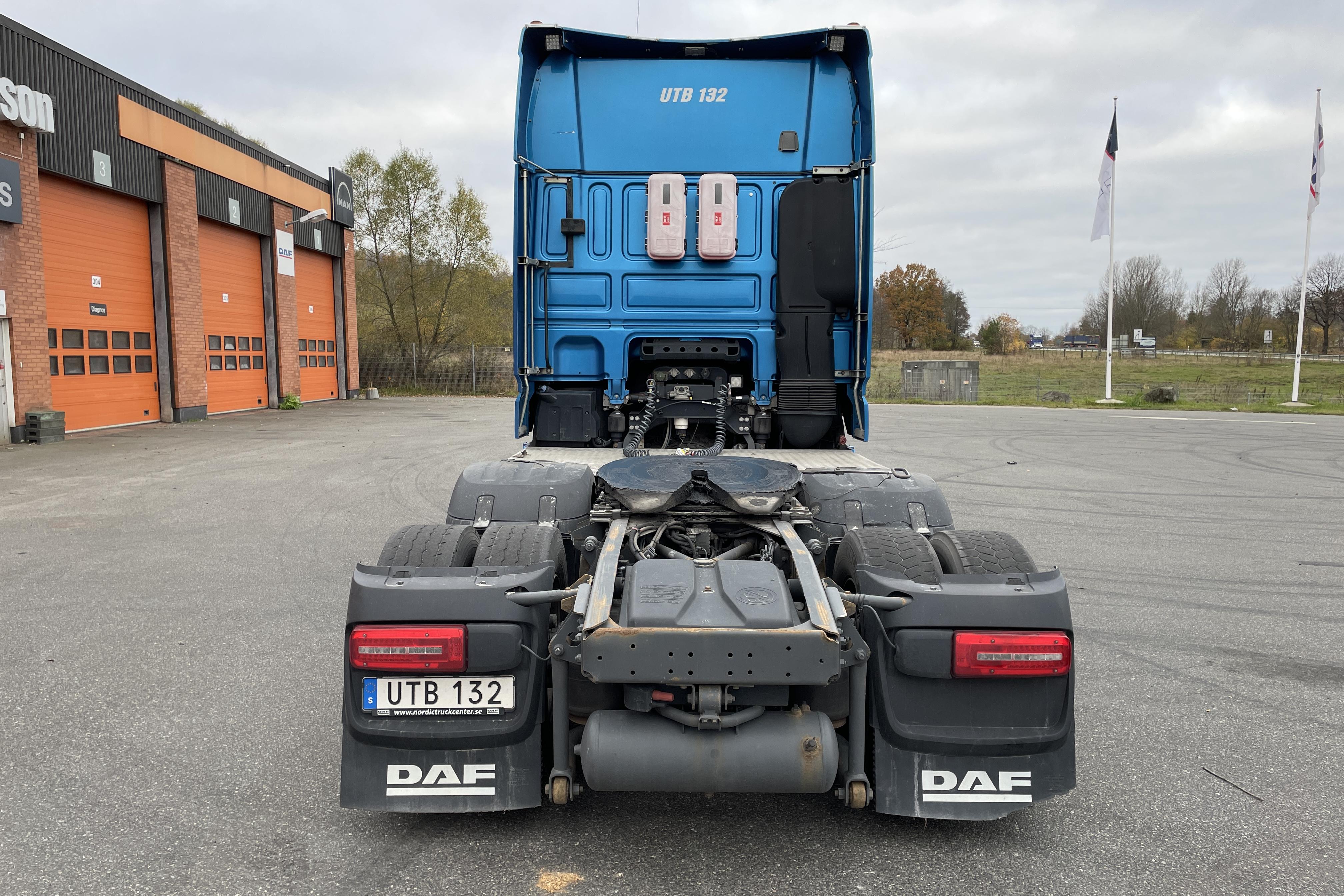 DAF FTS XF530Z - 412 751 km - Automat - blå - 2018