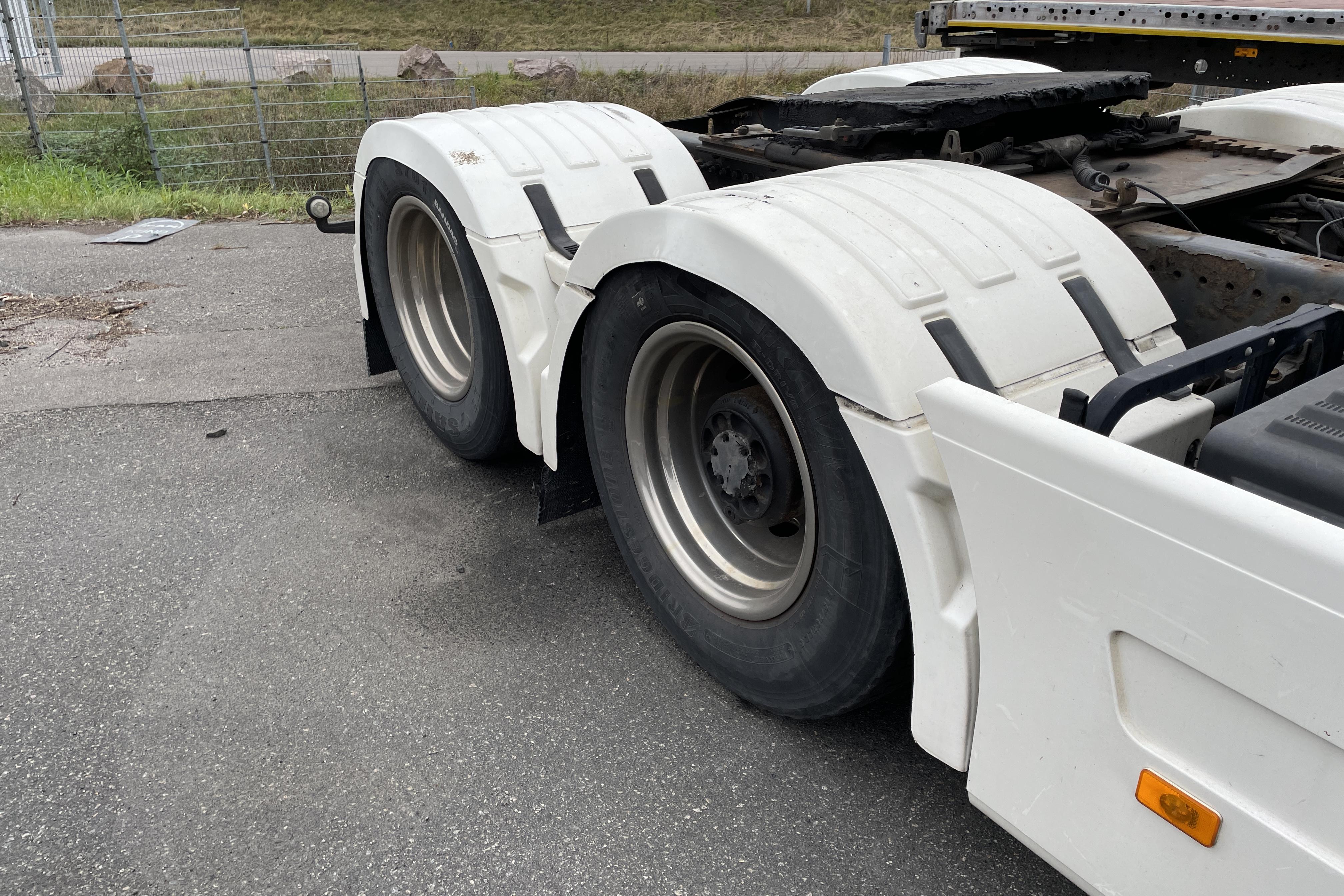 Volvo FH550 - 536 093 km - Automat - vit - 2012