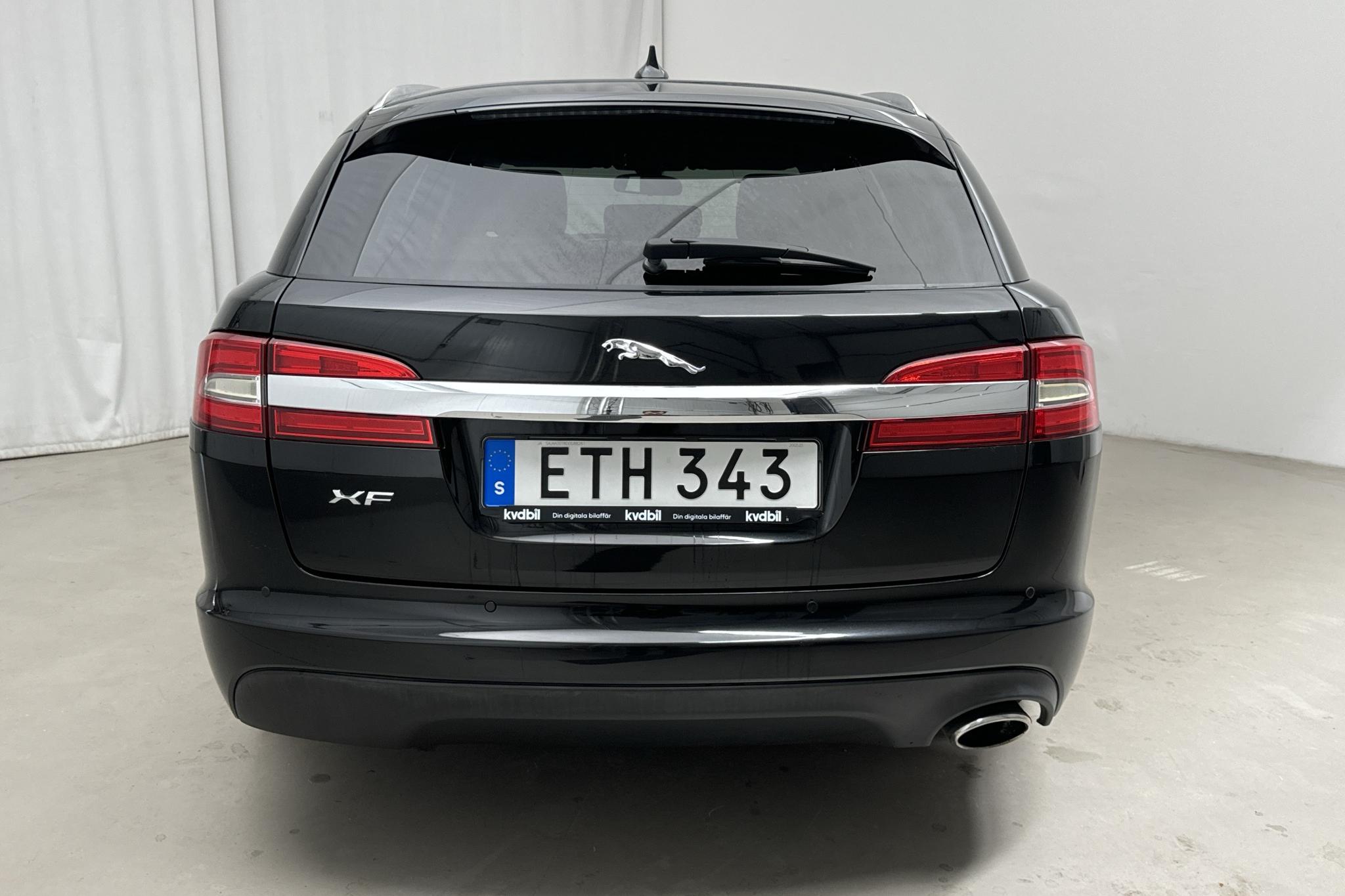 Jaguar XF 2.2 i4D Sportbrake (200hk) - 266 560 km - Automaattinen - harmaa - 2013