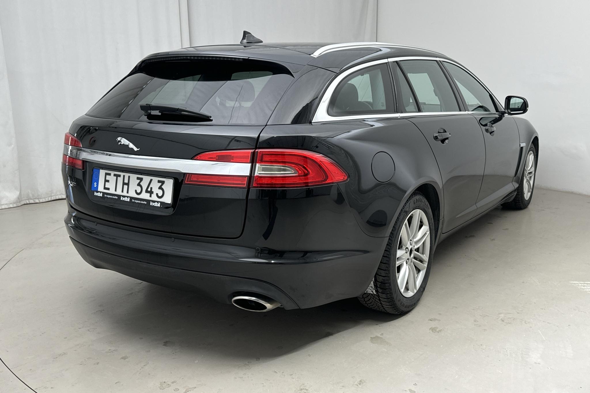 Jaguar XF 2.2 i4D Sportbrake (200hk) - 266 560 km - Automaattinen - harmaa - 2013