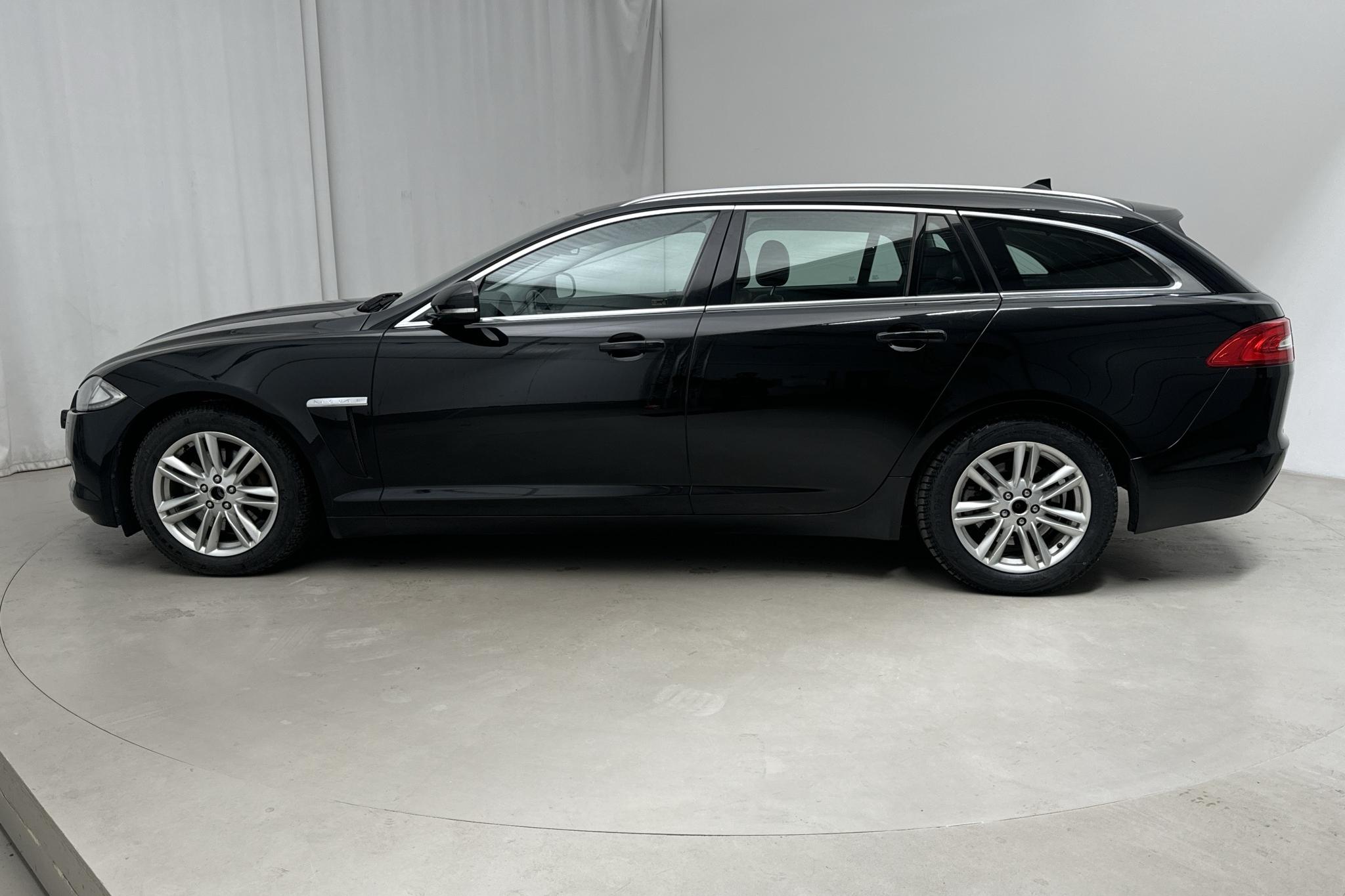 Jaguar XF 2.2 i4D Sportbrake (200hk) - 266 560 km - Automaattinen - harmaa - 2013