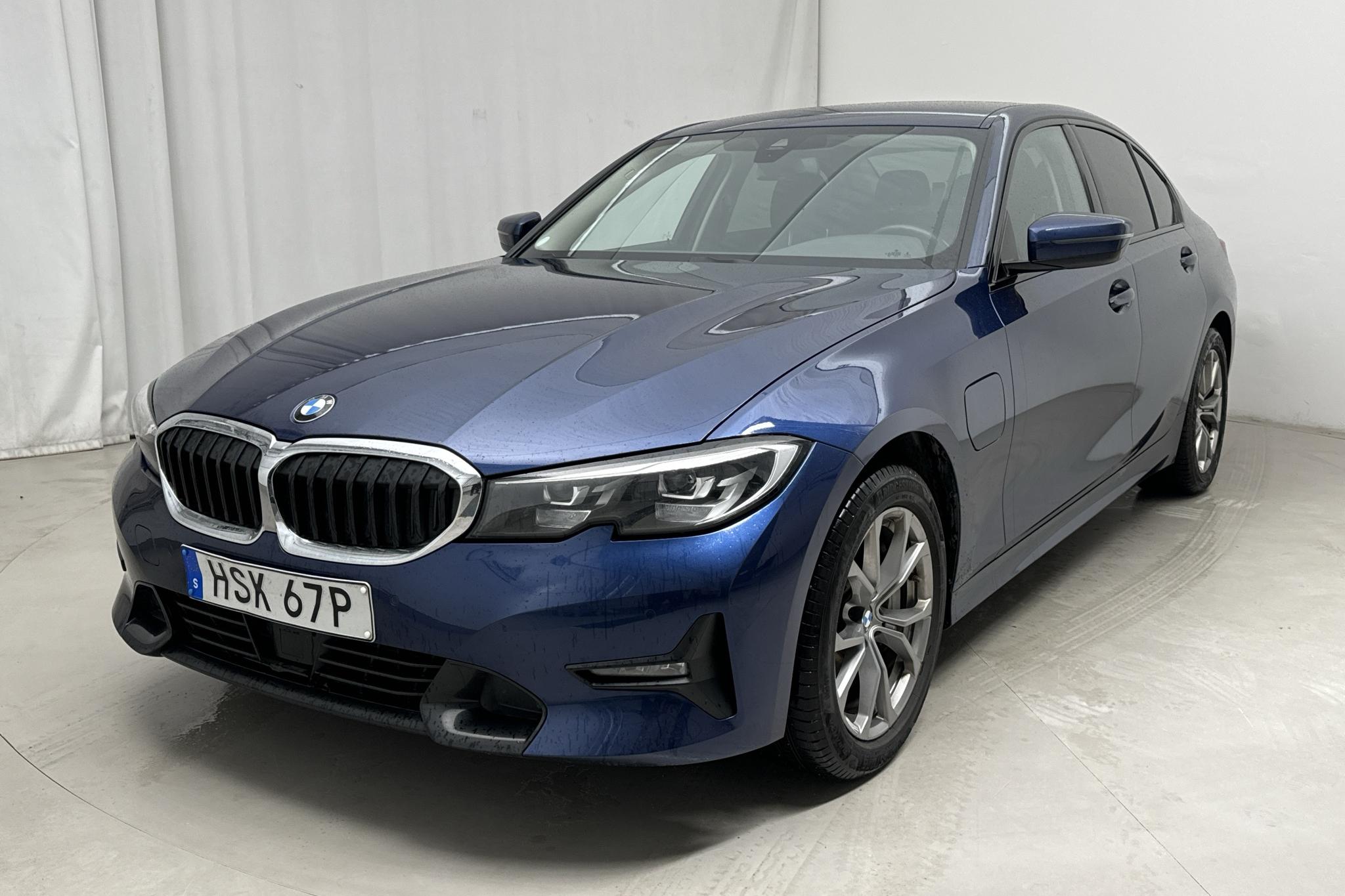 BMW 330e Sedan, G20 (292hk) - 117 600 km - Automatyczna - niebieski - 2020