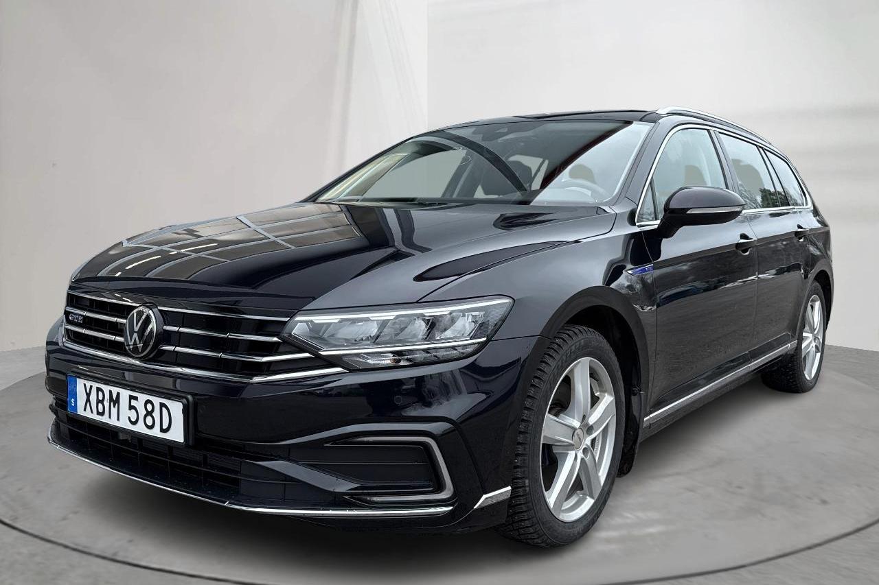 VW Passat 1.4 GTE Sportscombi (218hk) - 5 160 mil - Automat - svart - 2023