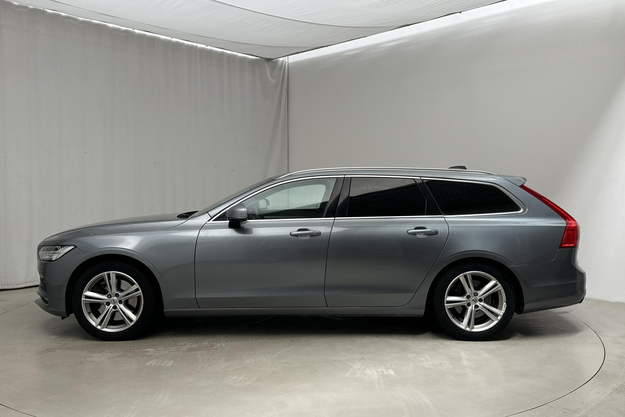 Volvo V90 T4 (190hk) - 96 350 km - Automatyczna - szary - 2018