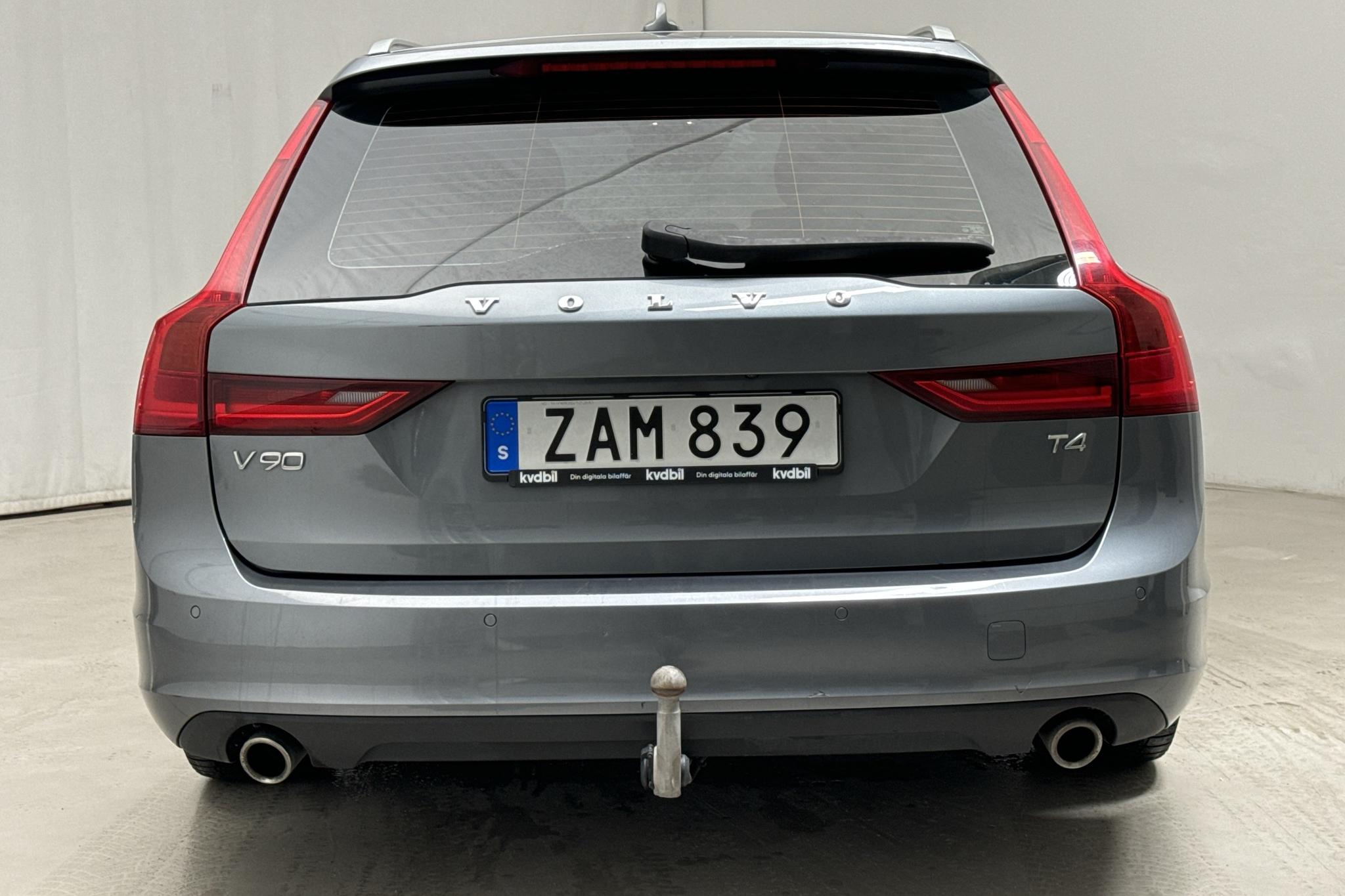 Volvo V90 T4 (190hk) - 96 350 km - Automaattinen - harmaa - 2018