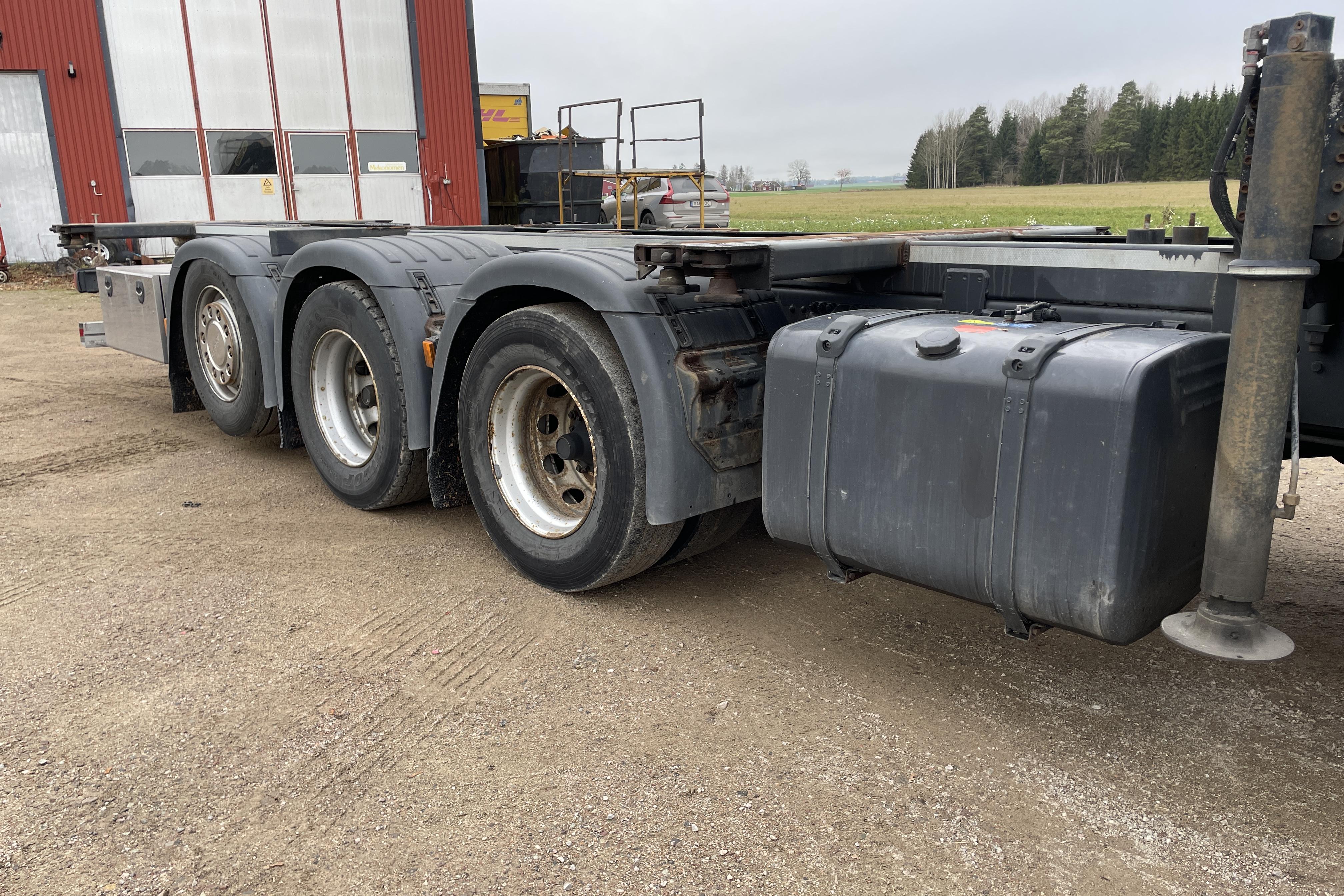 Scania R480 Kranbil med växelflaksram - 470 922 km - Manual - white - 2011