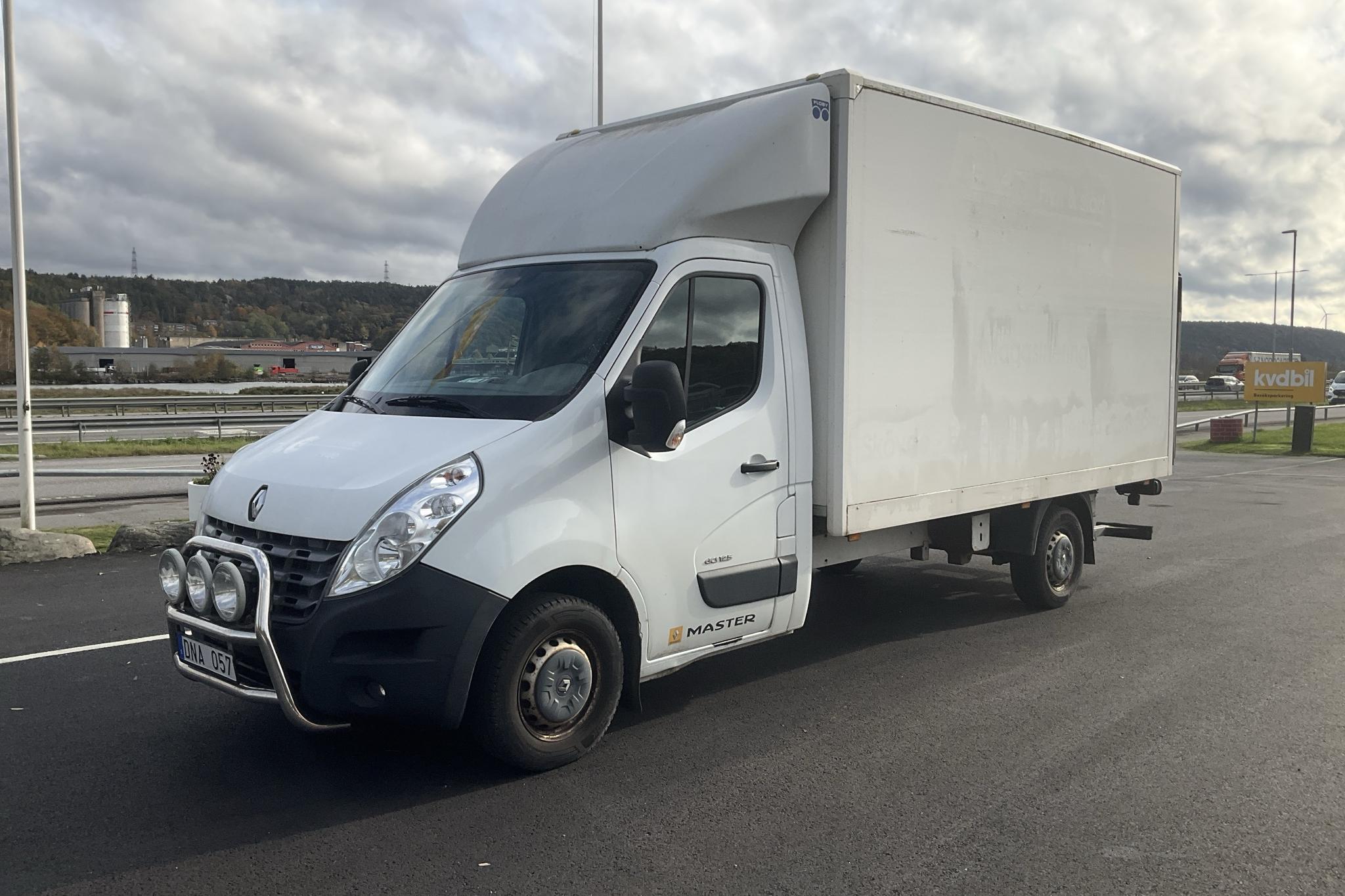 Renault Master 2.3 dCi Volymskåp 2WD (125hk) - 240 260 km - Manuaalinen - valkoinen - 2012