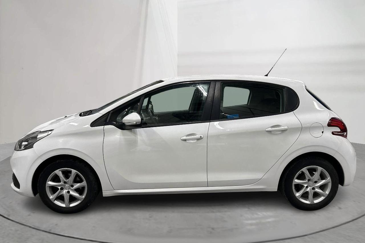 Peugeot 208 PureTech 5dr (82hk) - 165 840 km - Manualna - 2016