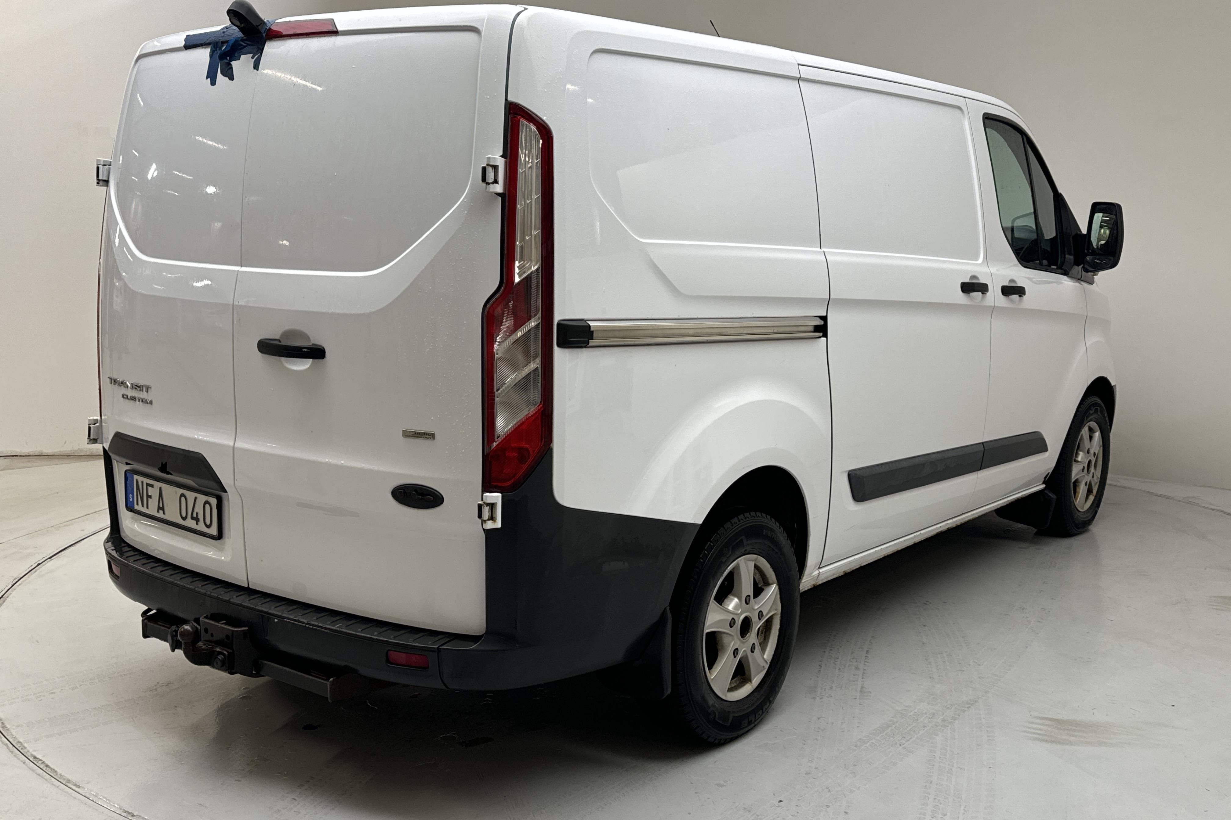 Ford Transit Custom 270 (100hk) - 203 000 km - Manual - white - 2013