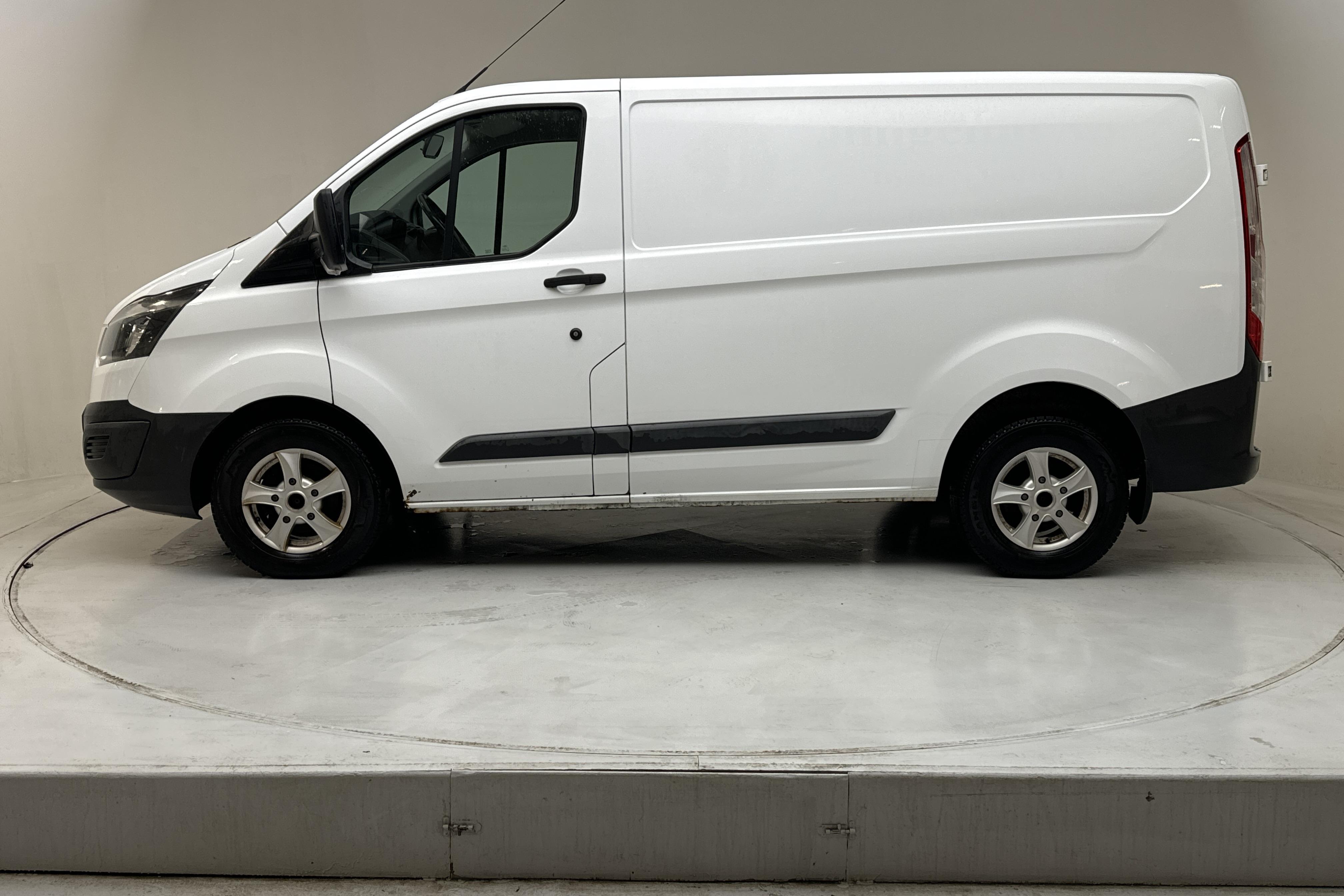 Ford Transit Custom 270 (100hk) - 203 000 km - Manual - white - 2013