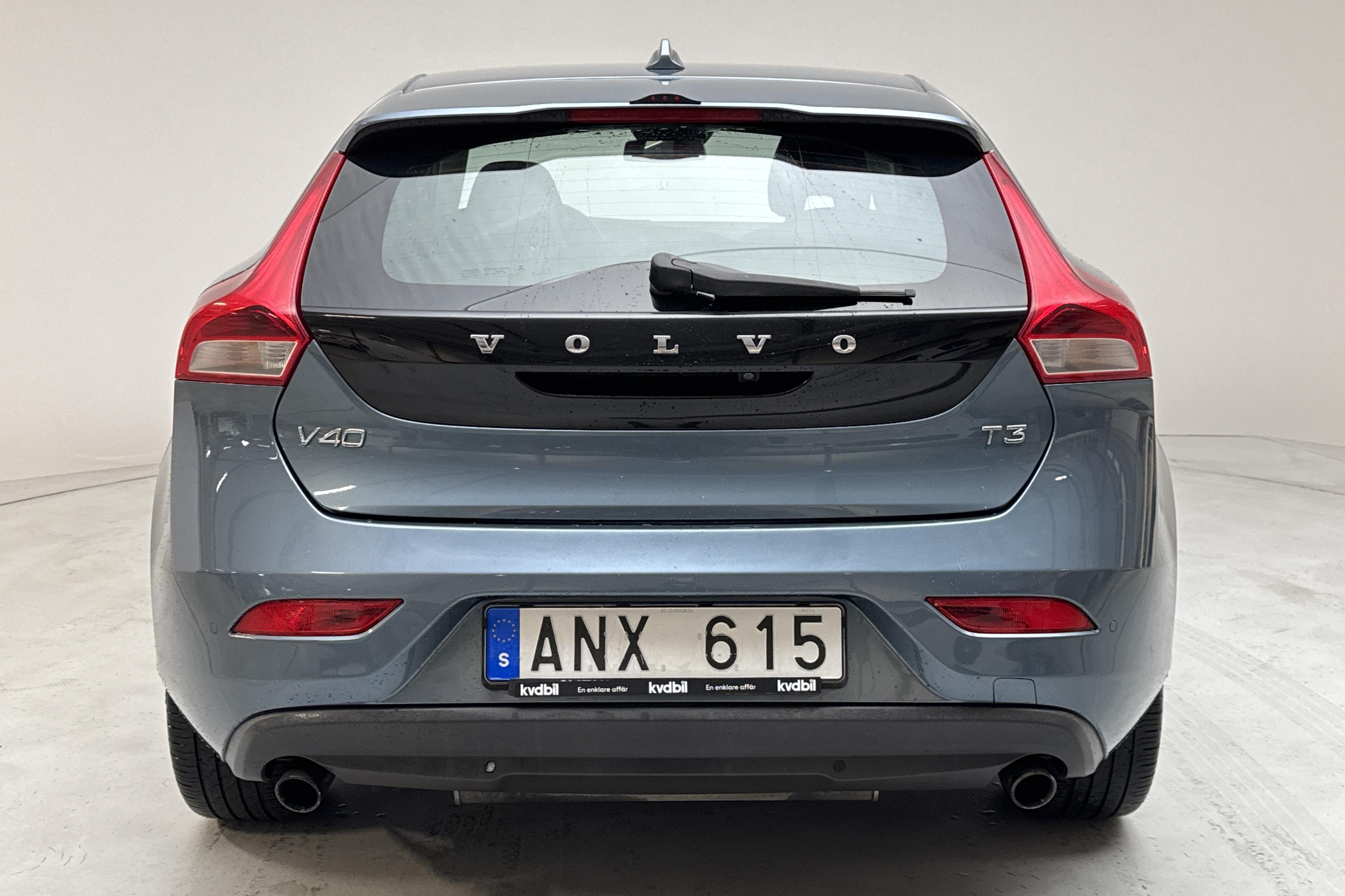 Volvo V40 T3 (150hk) - 15 208 mil - Manuell - blå - 2013