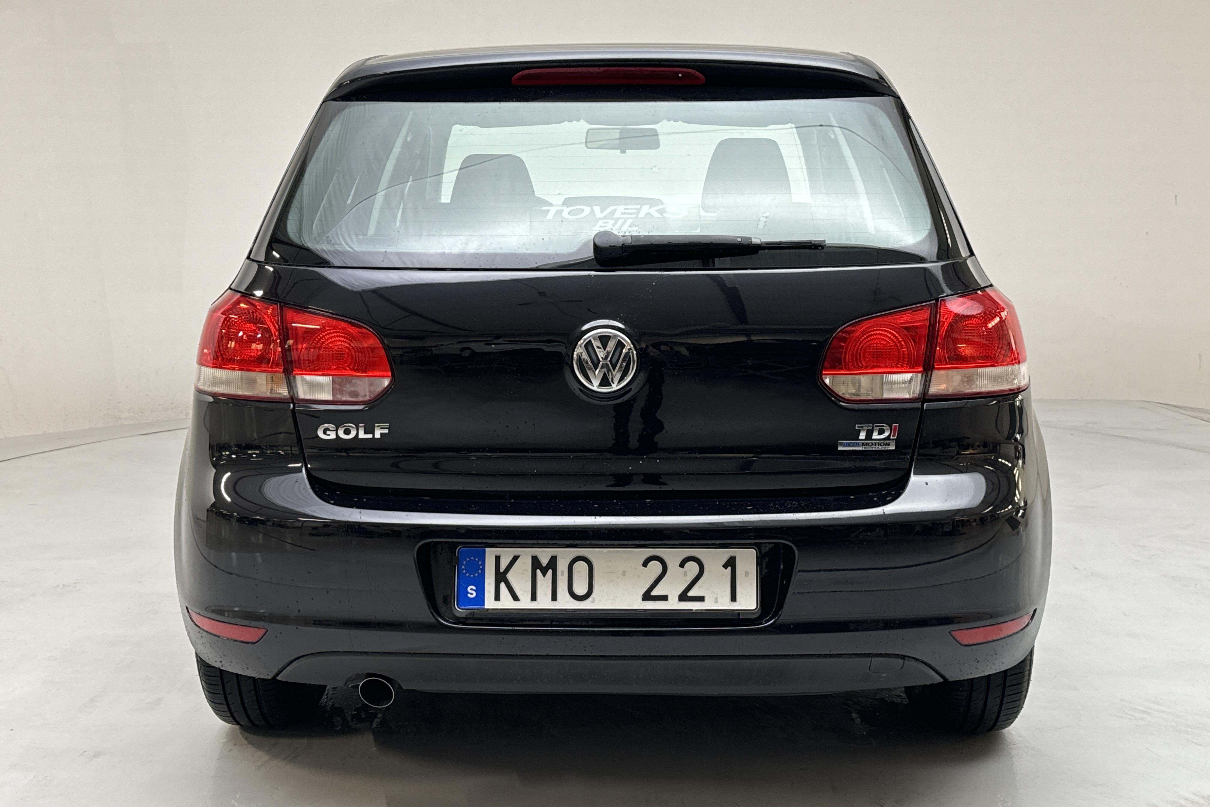 VW Golf VI 1.6 TDI BlueMotion Technology 5dr (105hk) - 12 691 mil - Manuell - svart - 2011