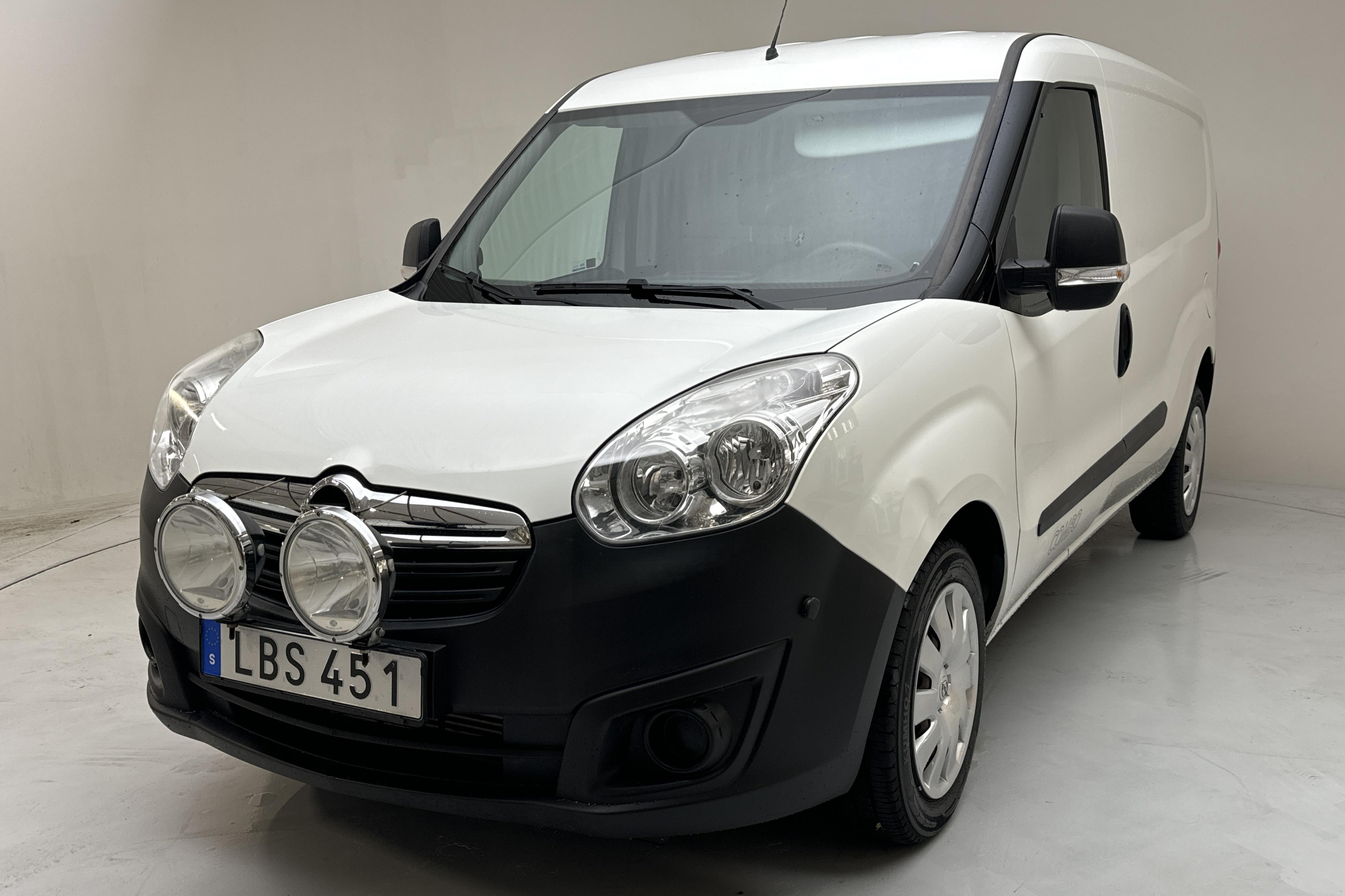 Opel Combo 1.3 CDTI Skåp (90hk) - 98 960 km - Käsitsi - valge - 2016