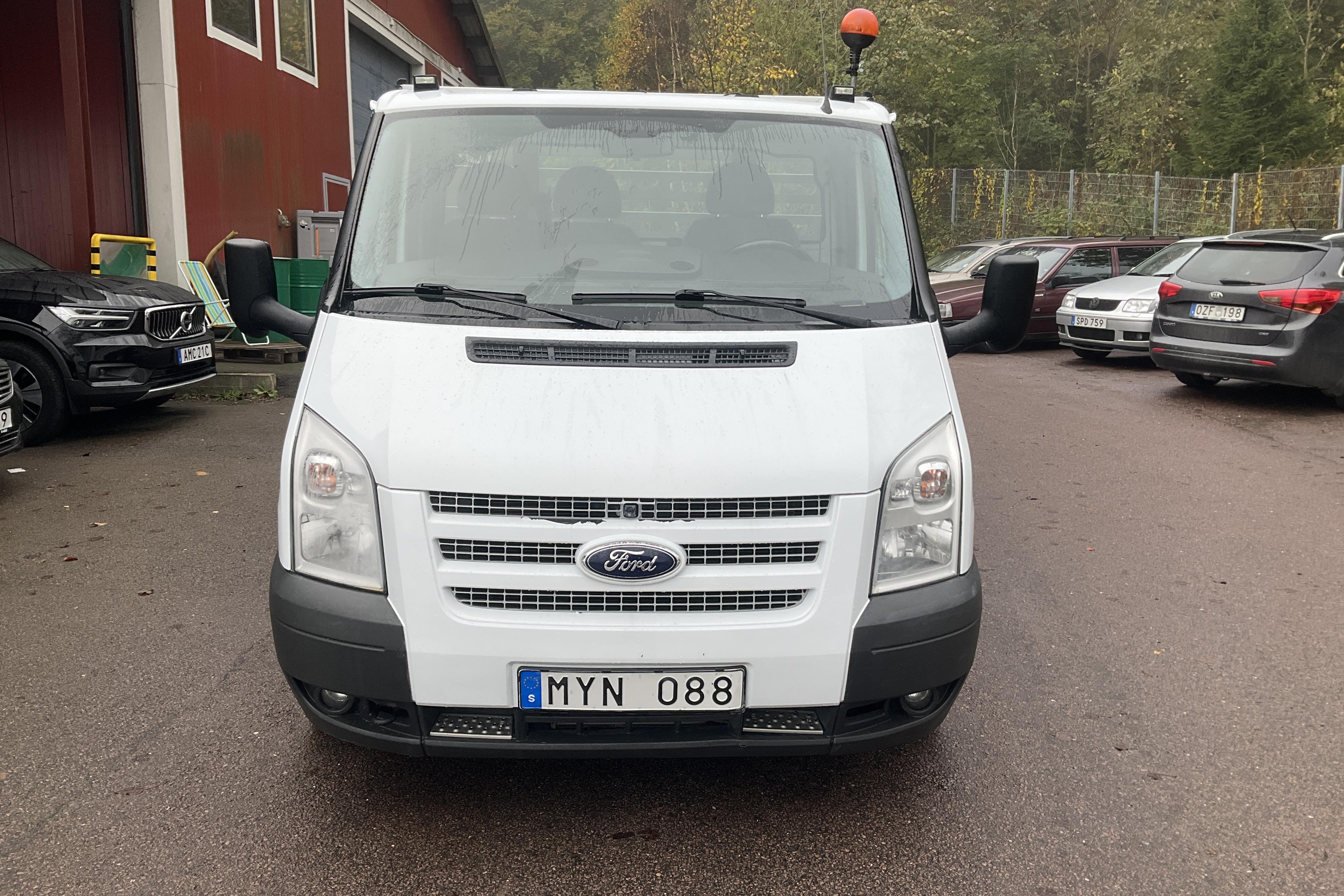 Ford Transit 300 2.2 TDCi Pickup (100hk) - 120 460 km - Manual - white - 2012