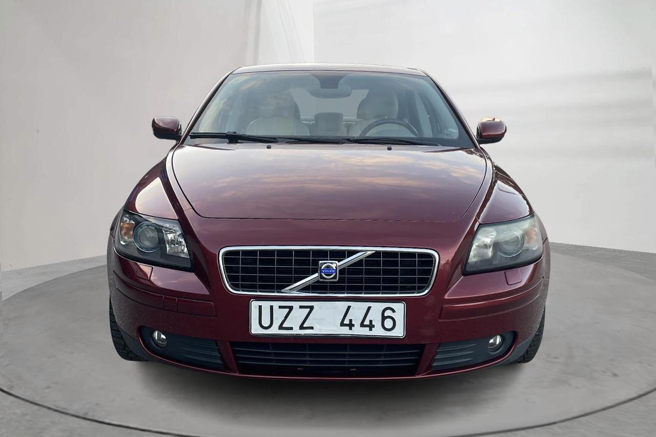 Volvo S40 2.4 (140hk) - 97 400 km - Automatyczna - czerwony - 2005