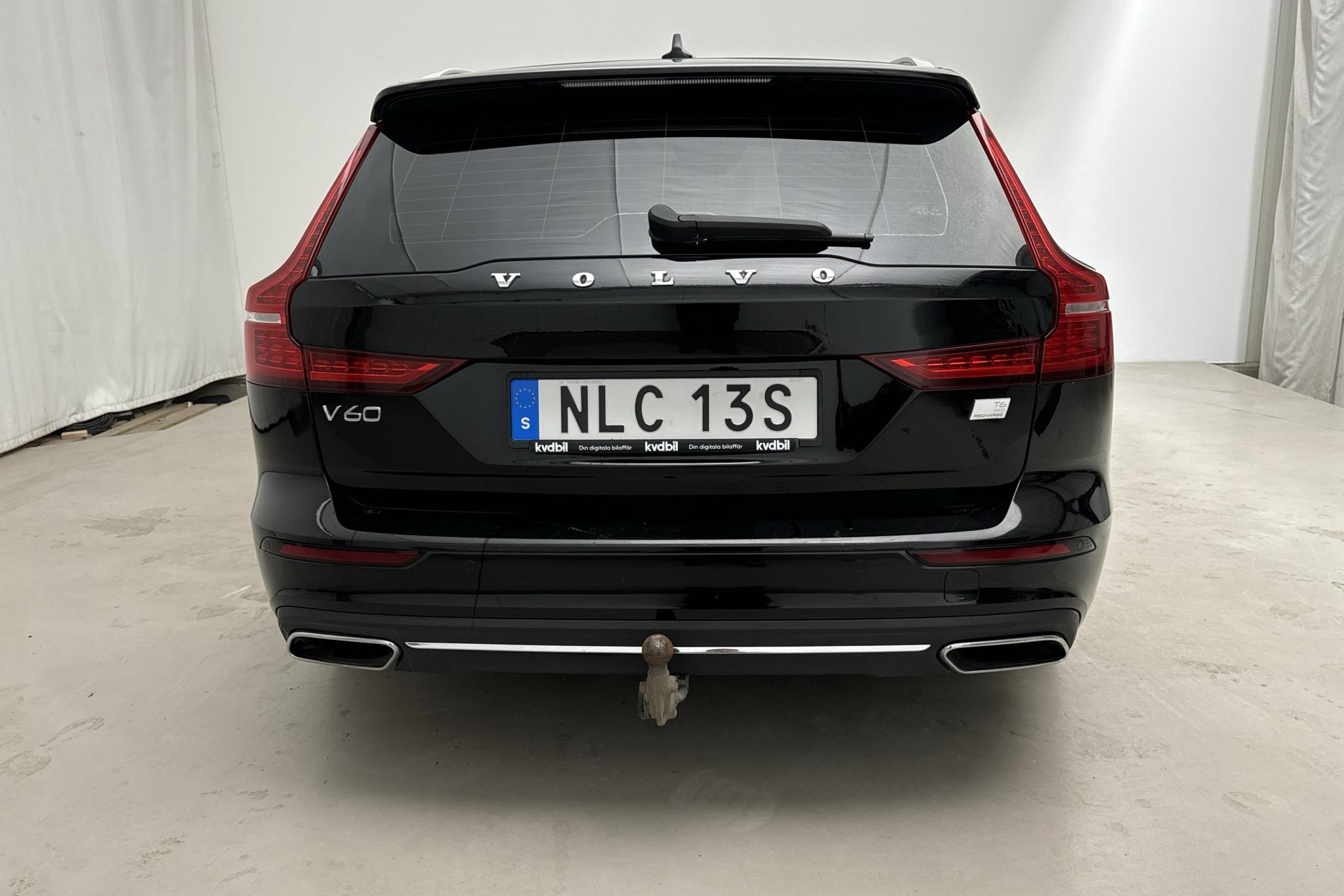 Volvo V60 T6 AWD Recharge (350hk) - 128 380 km - Automatic - black - 2022