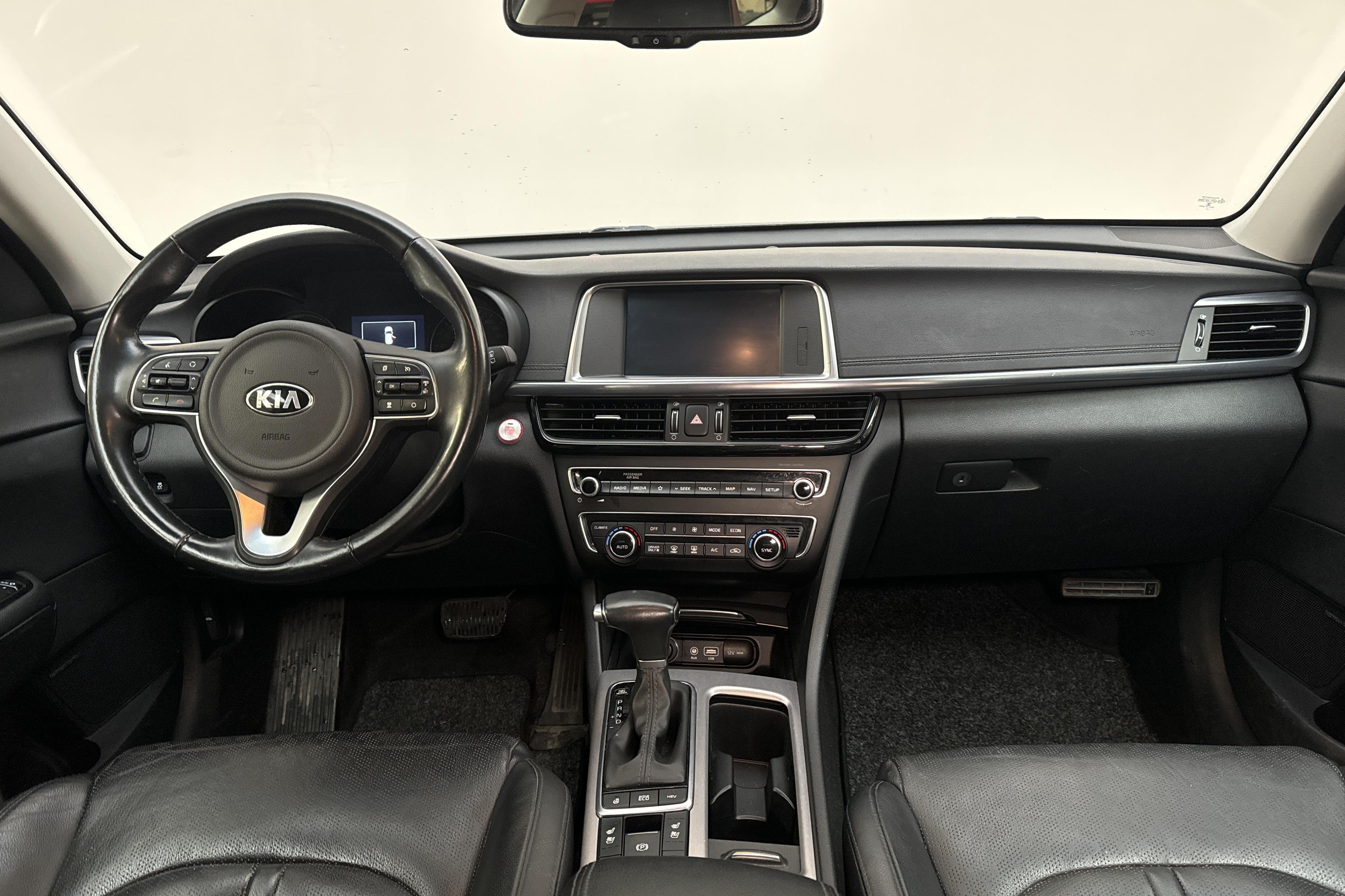 KIA Optima 2.0 GDi Plug-in Hybrid SW (205hk) - 107 910 km - Automatyczna - szary - 2018