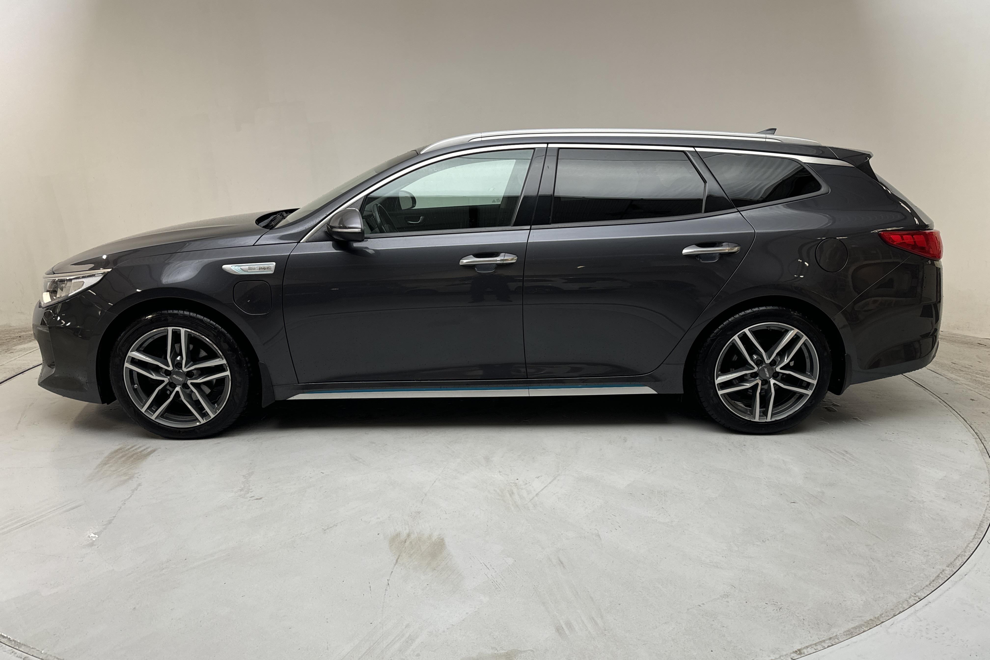 KIA Optima 2.0 GDi Plug-in Hybrid SW (205hk) - 10 791 mil - Automat - grå - 2018