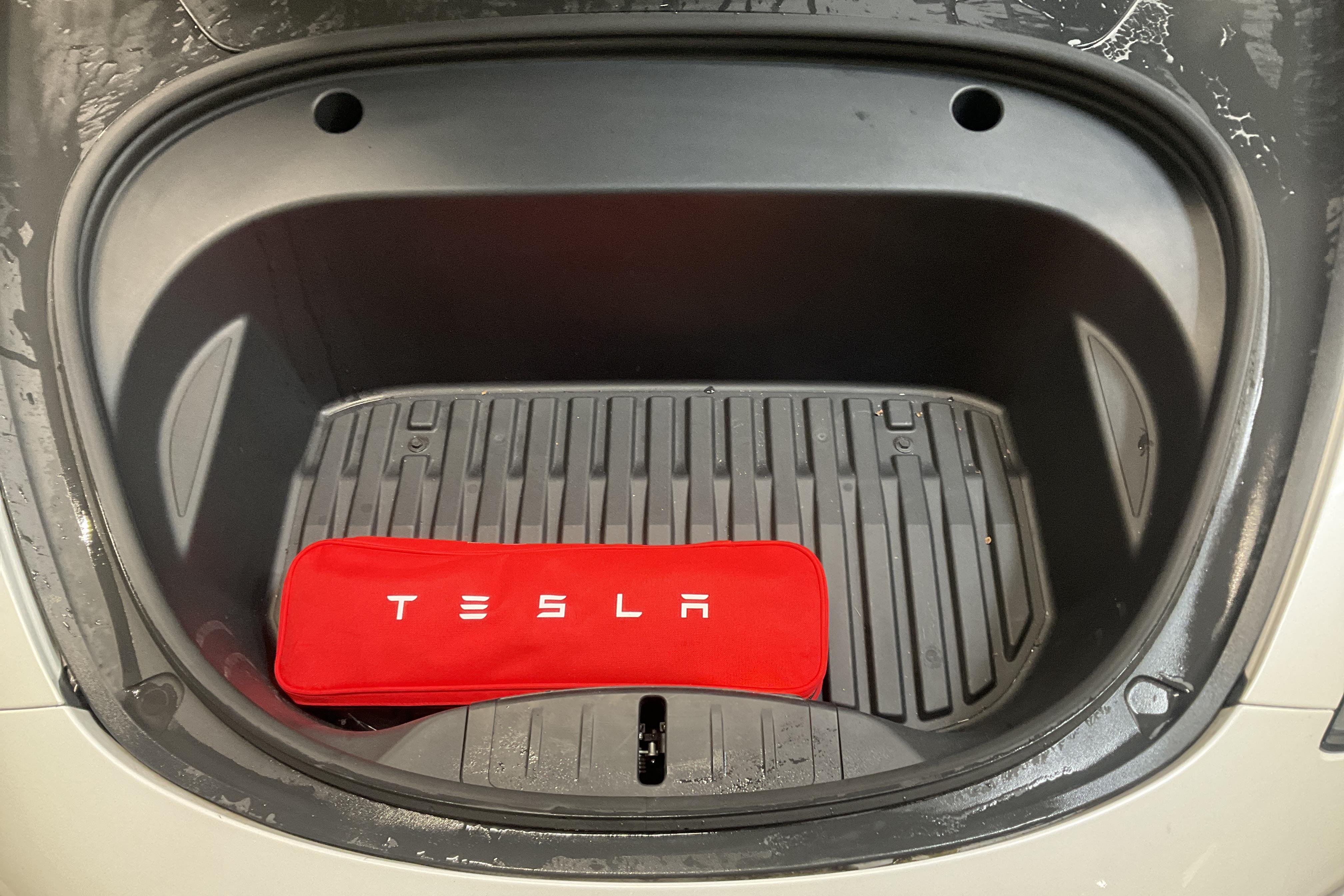 Tesla Model 3 Long Range Dual Motor AWD - 77 900 km - Automaatne - valge - 2021