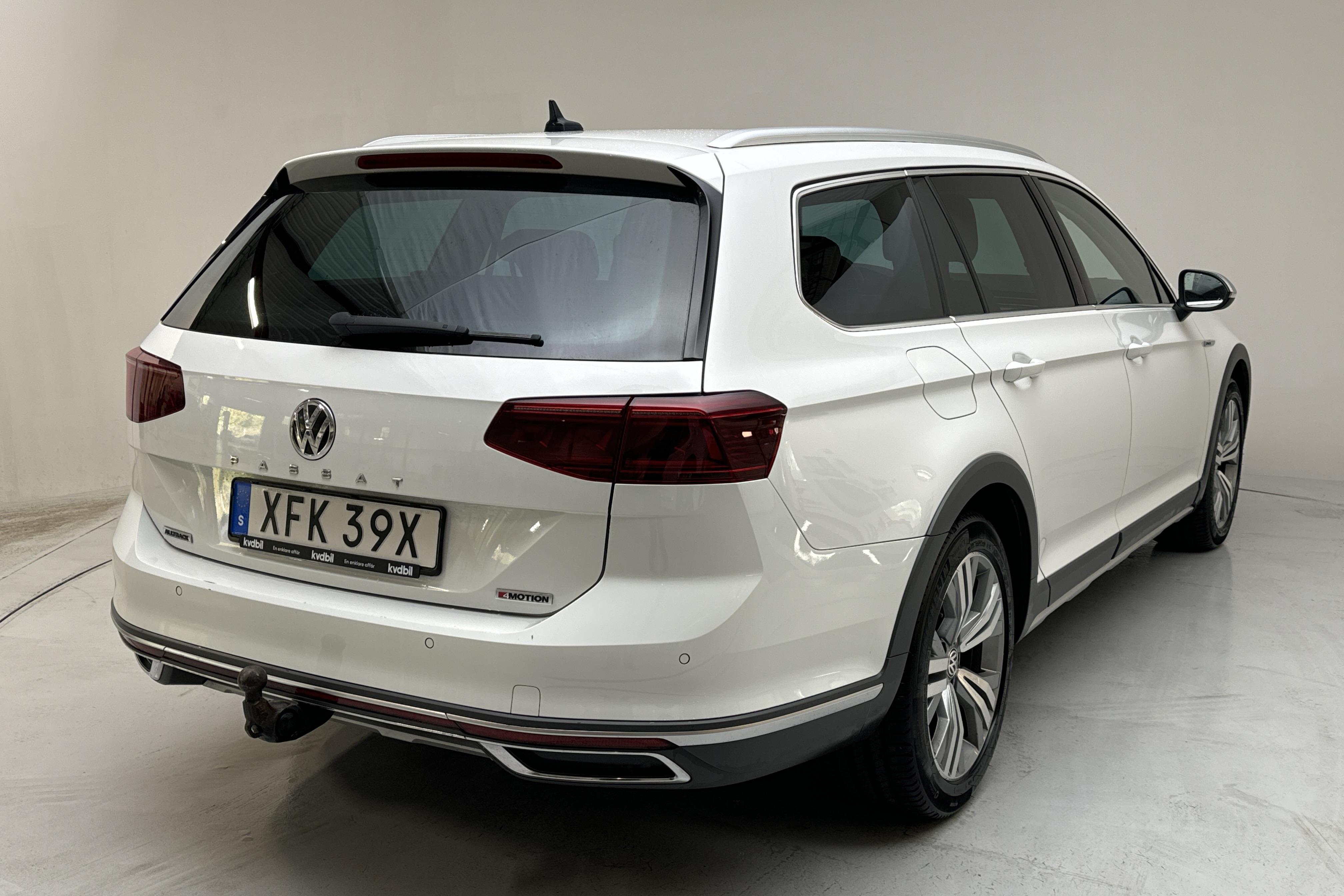 VW Passat Alltrack 2.0 TDI Sportscombi 4MOTION (190hk) - 153 220 km - Automaatne - valge - 2020