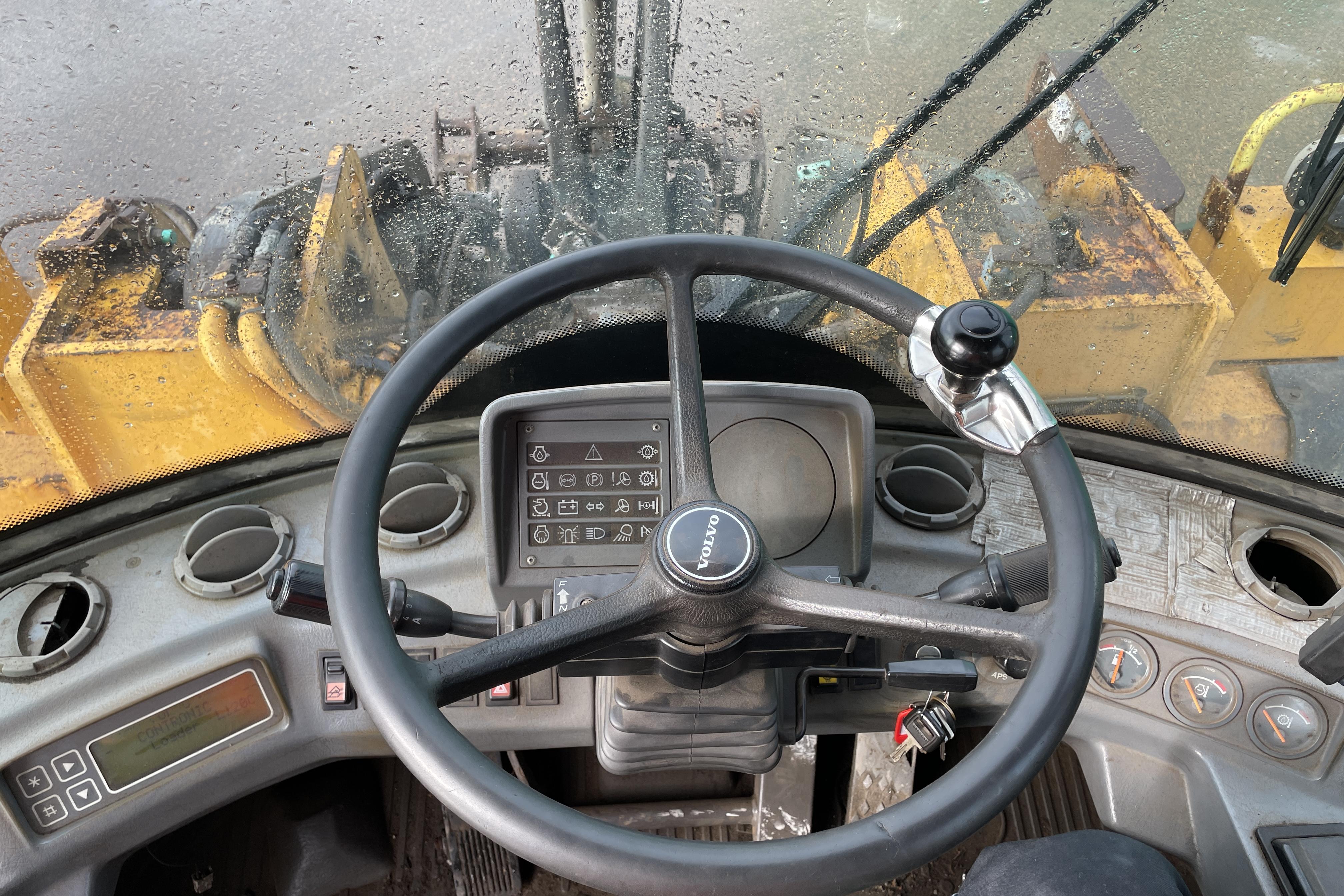 Volvo L120C -  - 1999