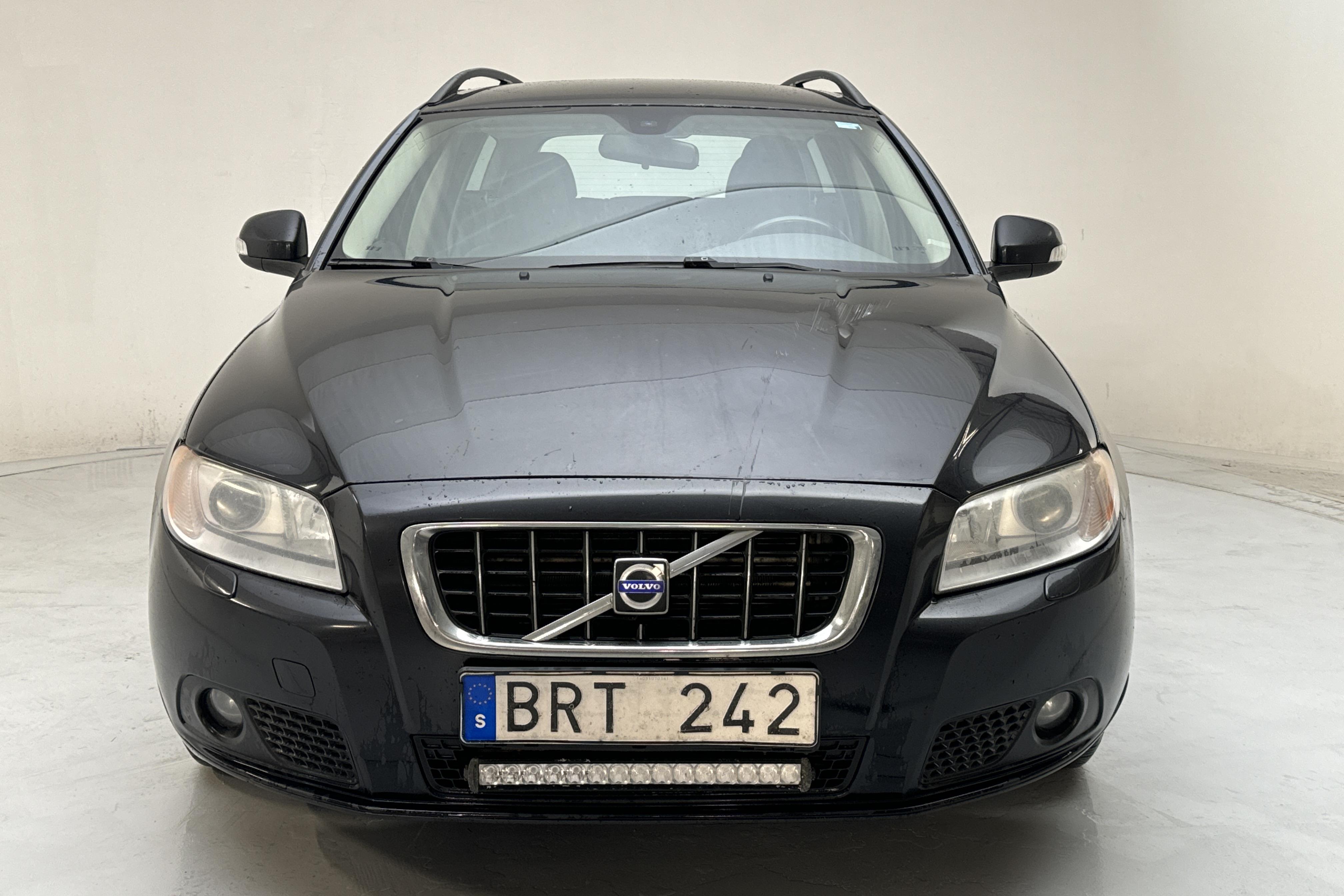 Volvo V70 II D5 (185hk) - 272 740 km - Automatyczna - czarny - 2009