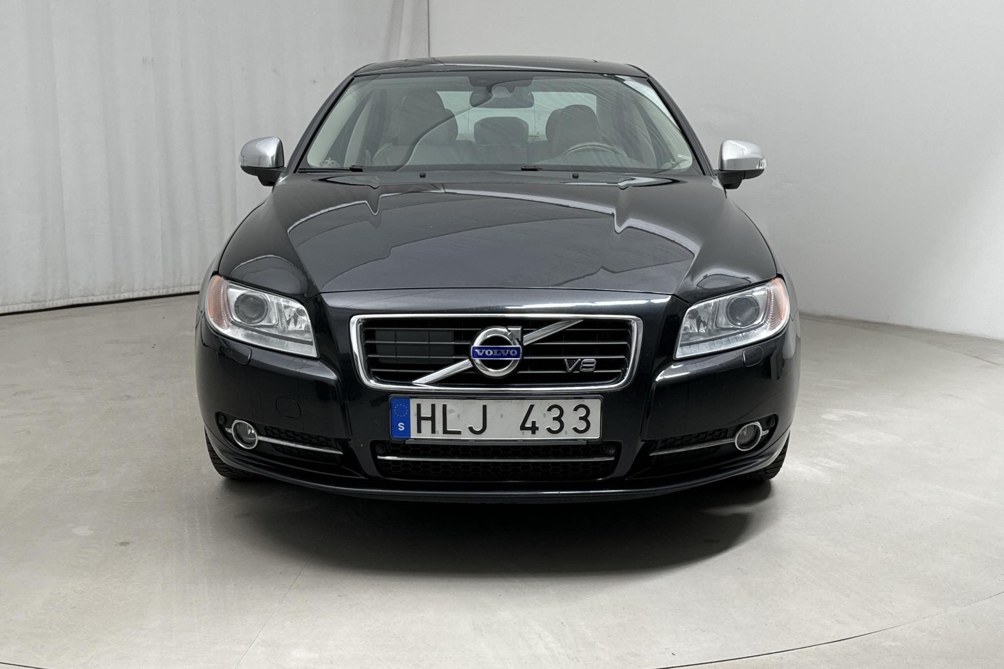 Volvo S80 V8 AWD (315hk) - 185 910 km - Automaatne - must - 2010