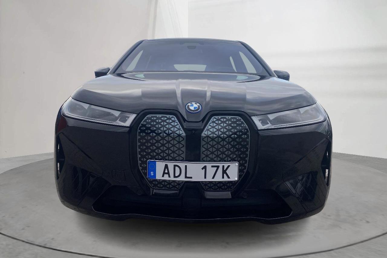 BMW iX M60, I20 (620hk) - 32 030 km - Automaatne - must - 2023