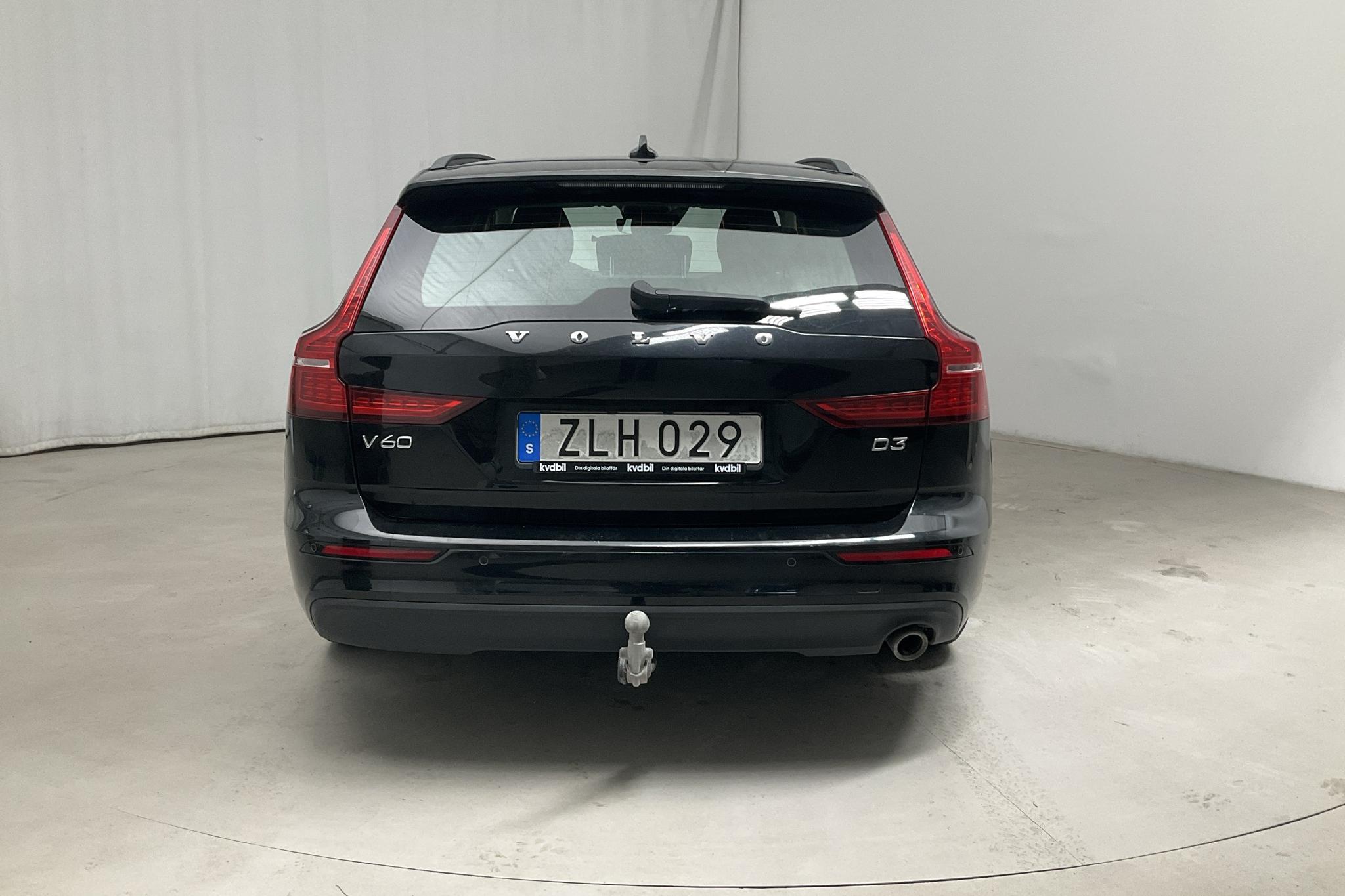 Volvo V60 D3 (150hk) - 8 972 mil - Manuell - svart - 2019