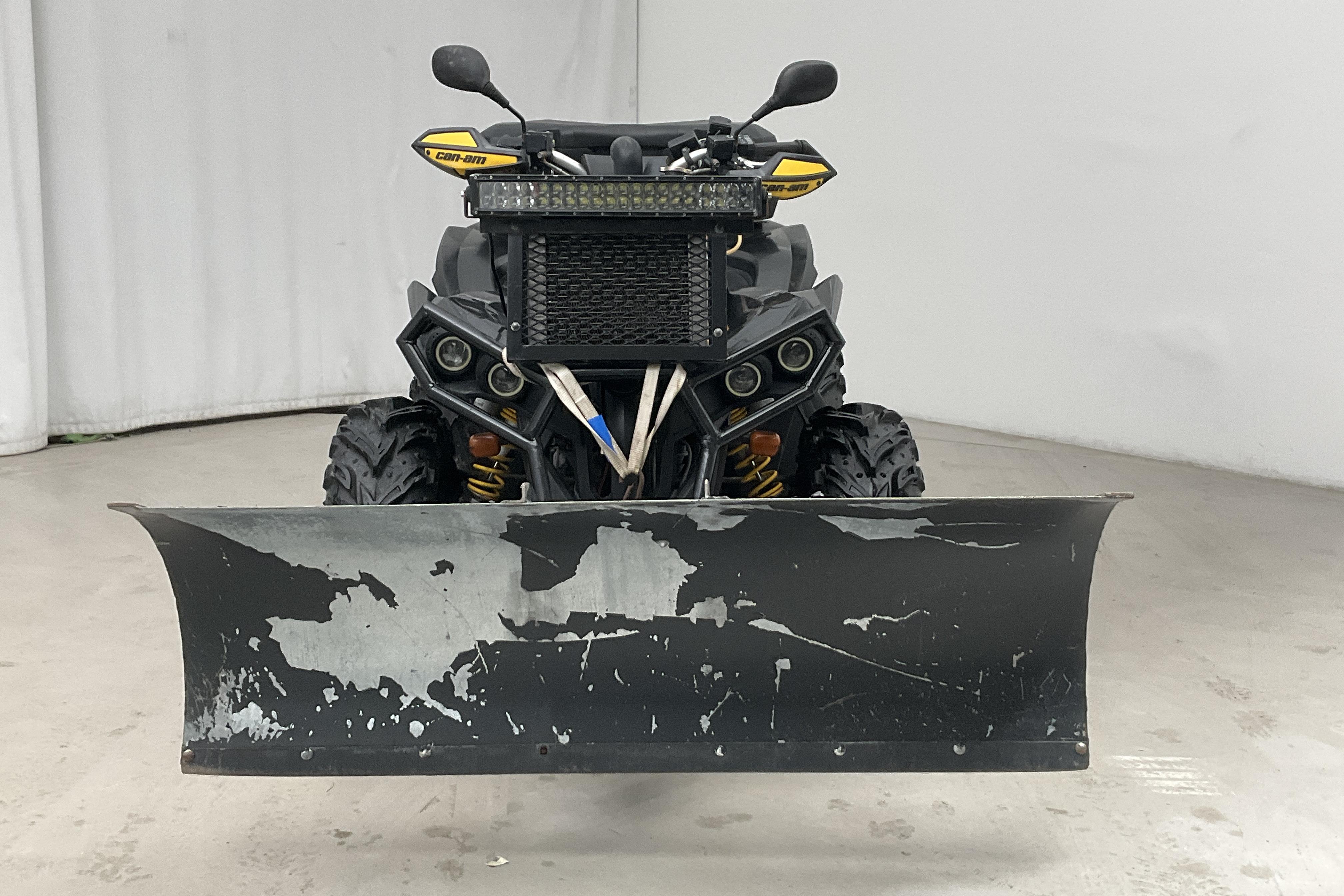 can-am RENEGADE 800X ATV med plog mm - 3 470 km - Automaattinen - 2009