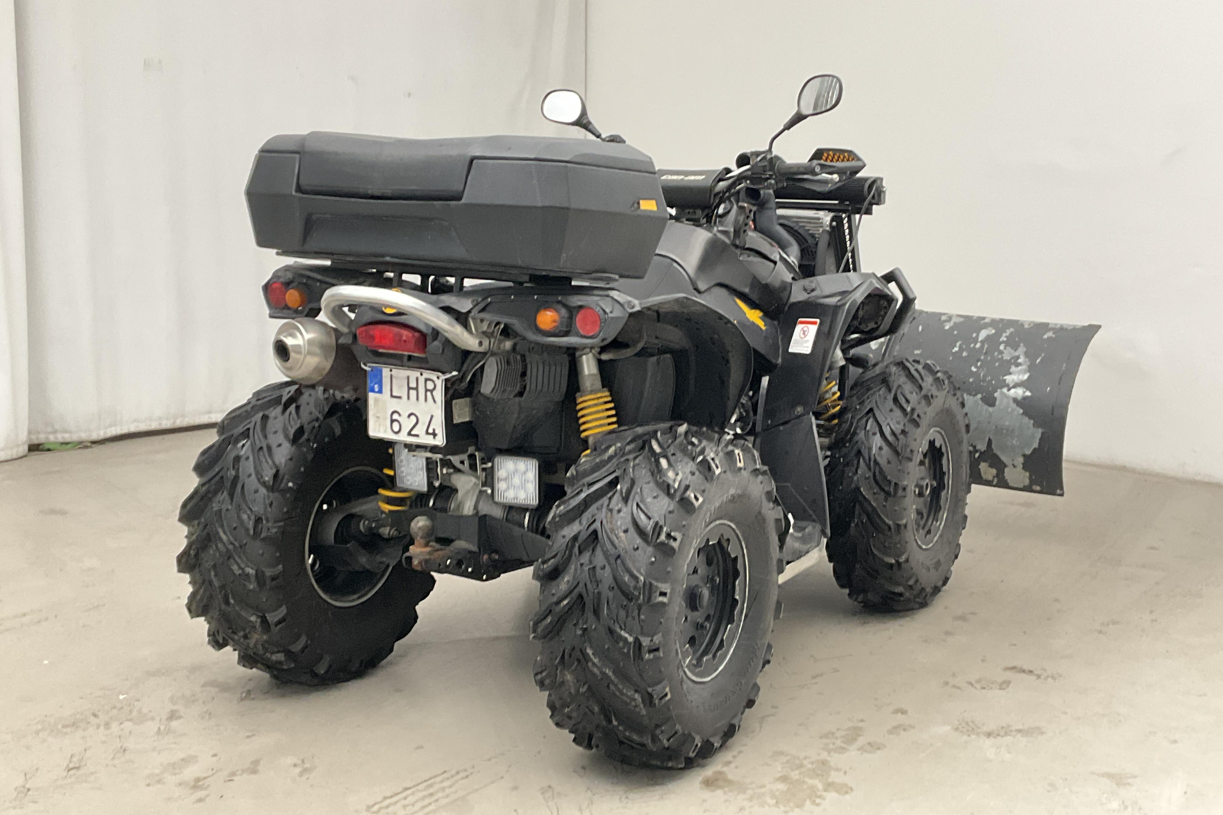 can-am RENEGADE 800X ATV med plog mm - 3 470 km - Automaattinen - 2009